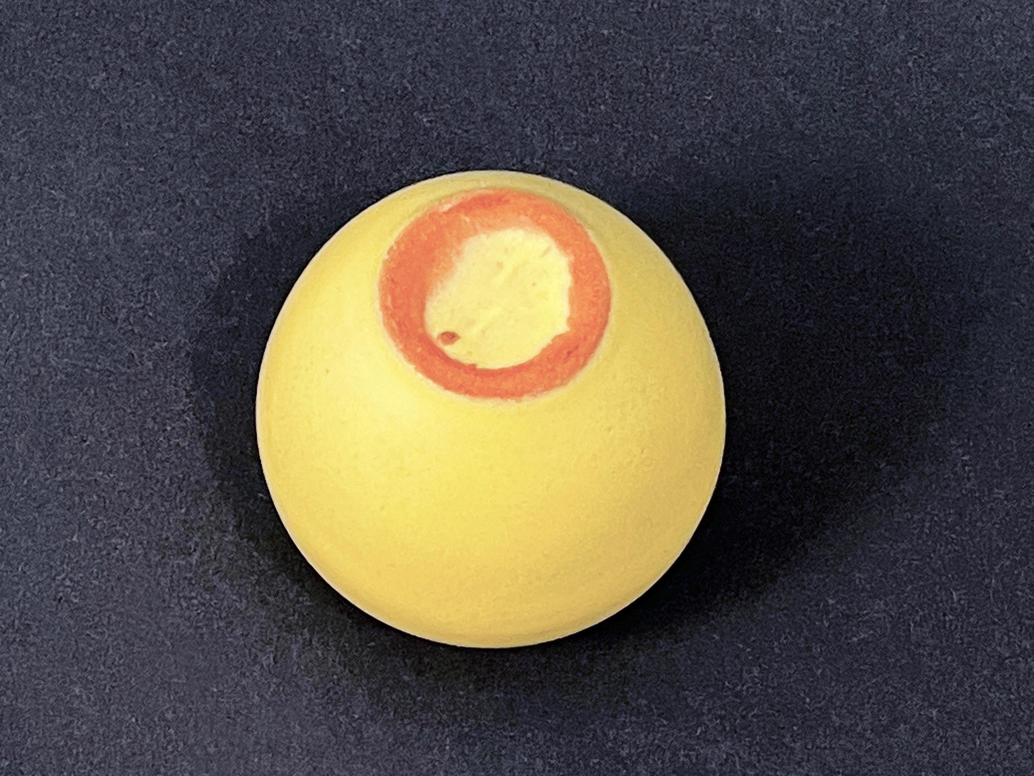 Piccolo vaso in ceramica di Studio A, giallo, di Fritz Van Daalen 1960s, Germania in vendita 1