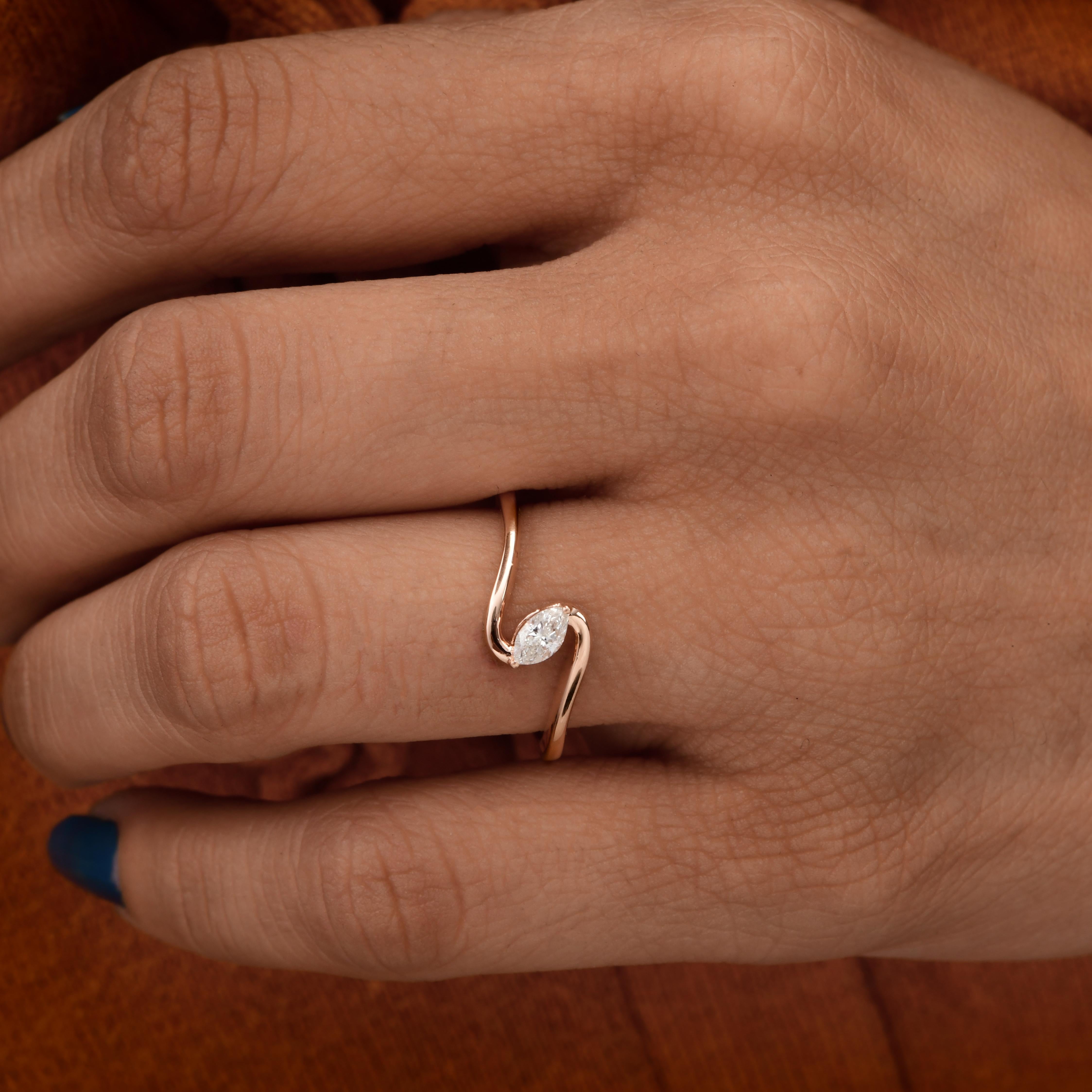 En vente :  Tiny Si/HI Natural Diamond Everyday Ring for Her 18k Solid Rose Gold (bague de tous les jours pour elle) 2