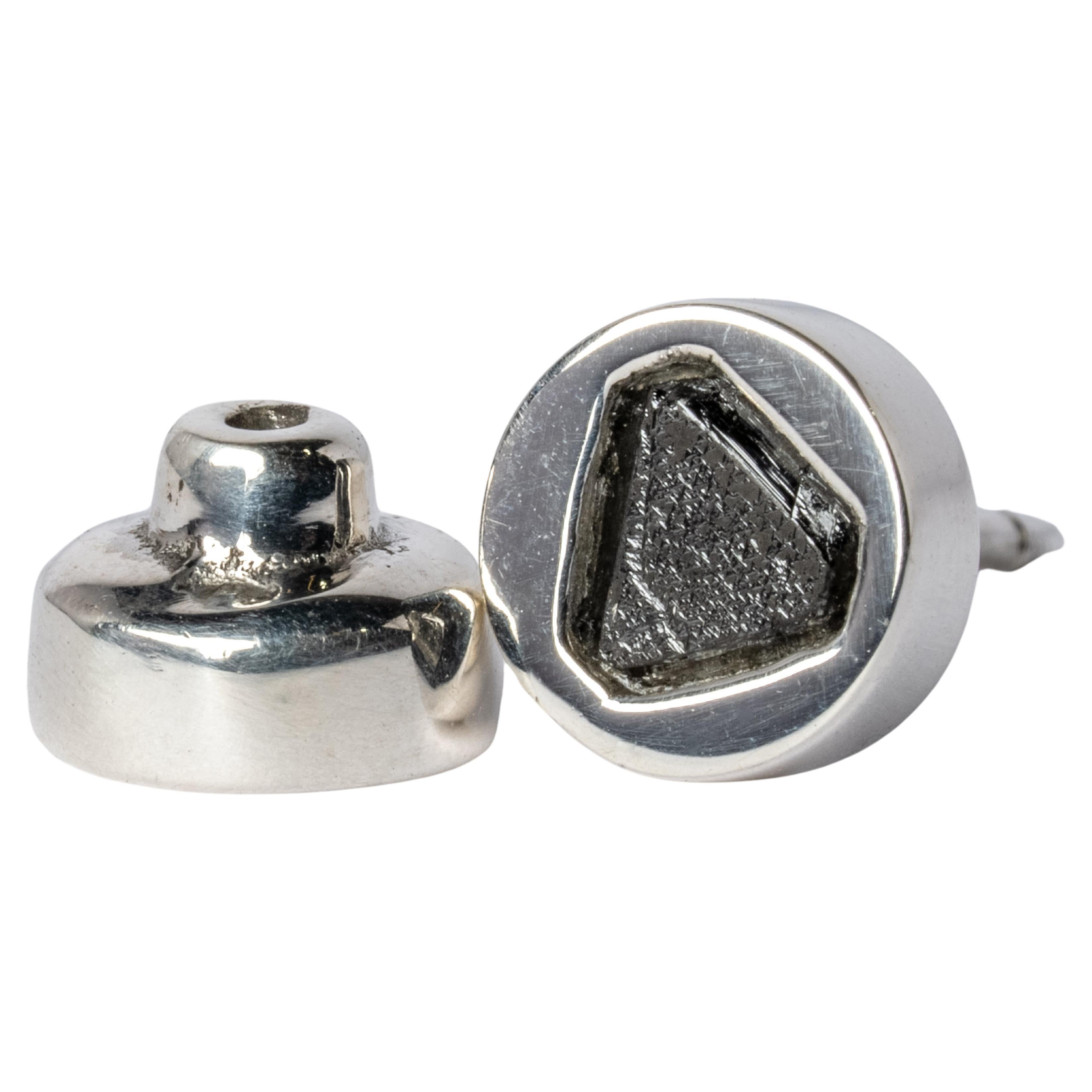 Tiny Stud Earring (0.1 CT, Black Diamond Fragment, PA+KFRDIA) For Sale