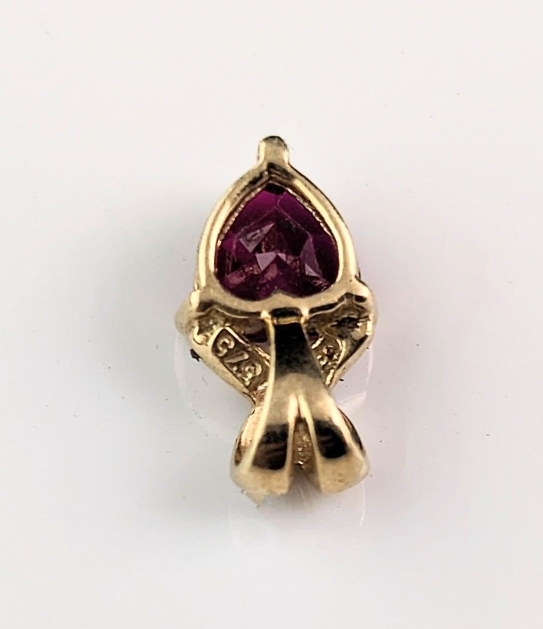 Tiny Vintage Synthetic Ruby and diamond heart pendant, 9k gold  For Sale 3