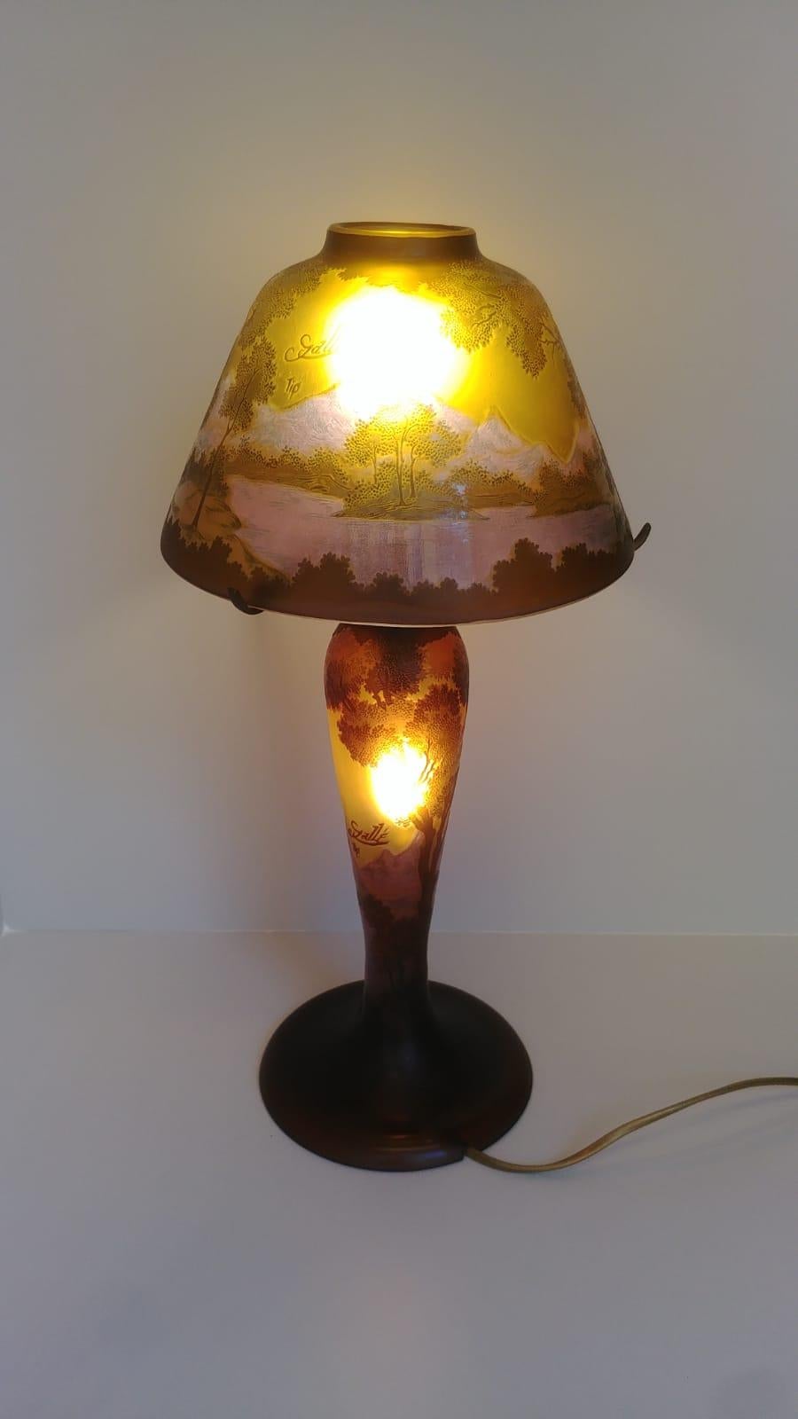 Late 20th Century Tip Gallè Table Lamp Multilayer Glass in Art Nouveau Style