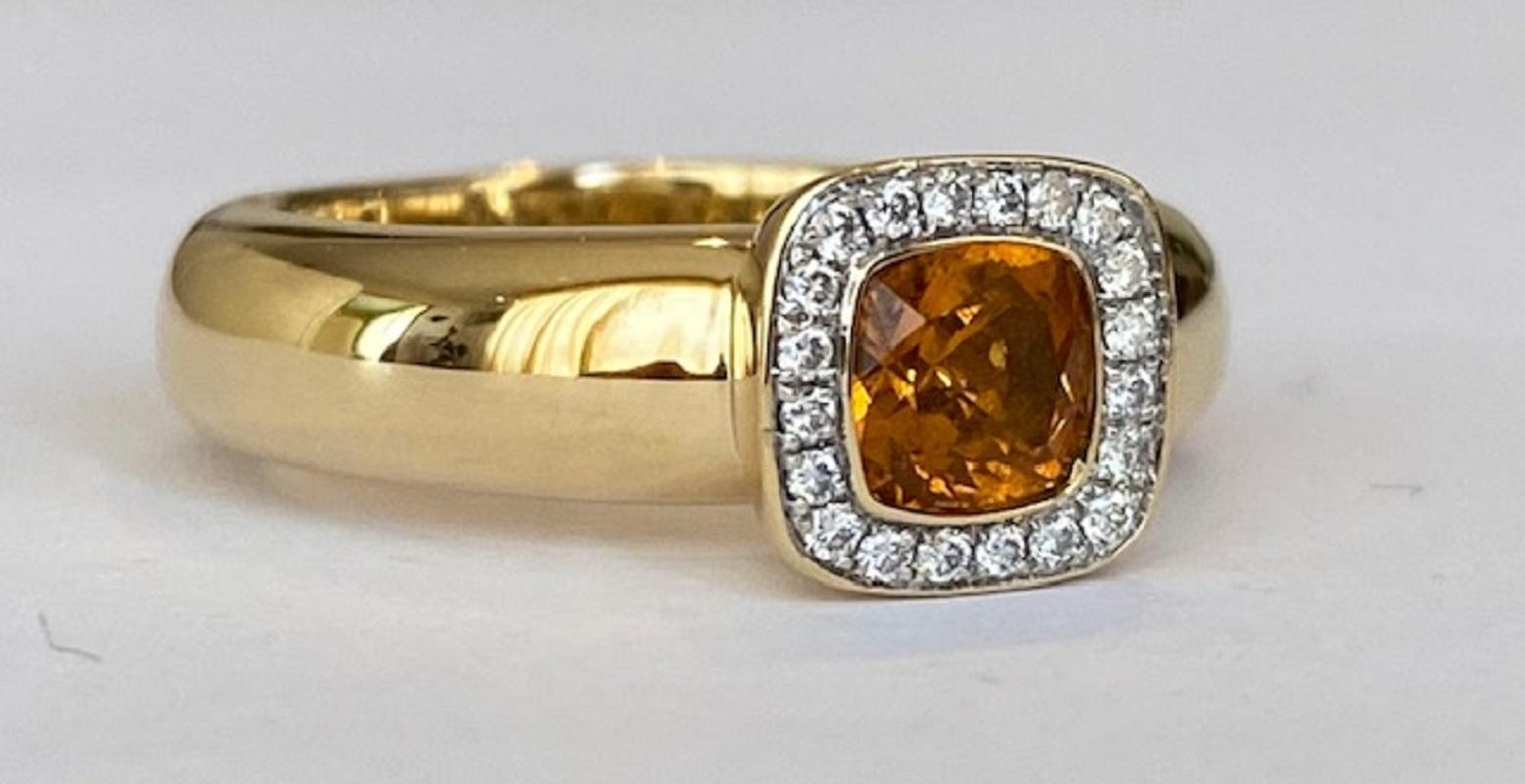 Tirisi Milano, 18 Kt. Yellow Gold Ring with 0.50 Ct Citrine and Diamonds In Excellent Condition For Sale In AMSTERDAM, NL