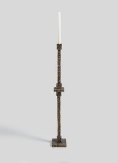 Großer Tiruppur Totem-Kerzenständer aus Messing, Viya von Vikram Goyal