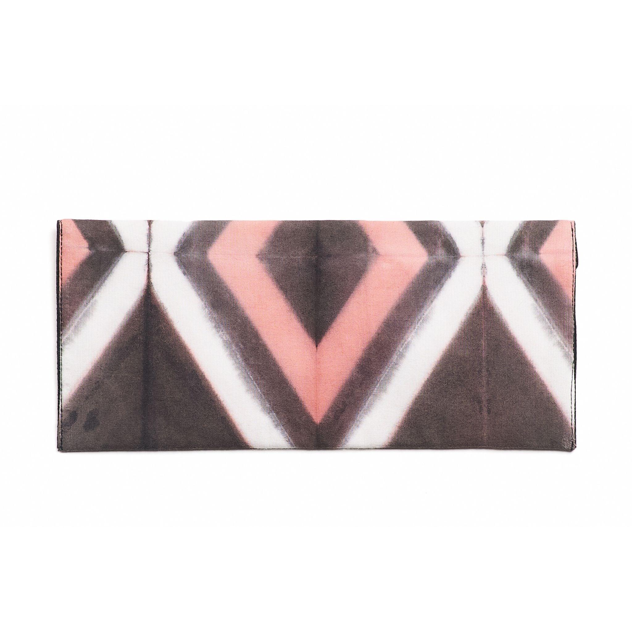 Tisa Bolsa de Algodón Negro Rosa Shibori Hecha a Mano Residuo Cero en venta 1
