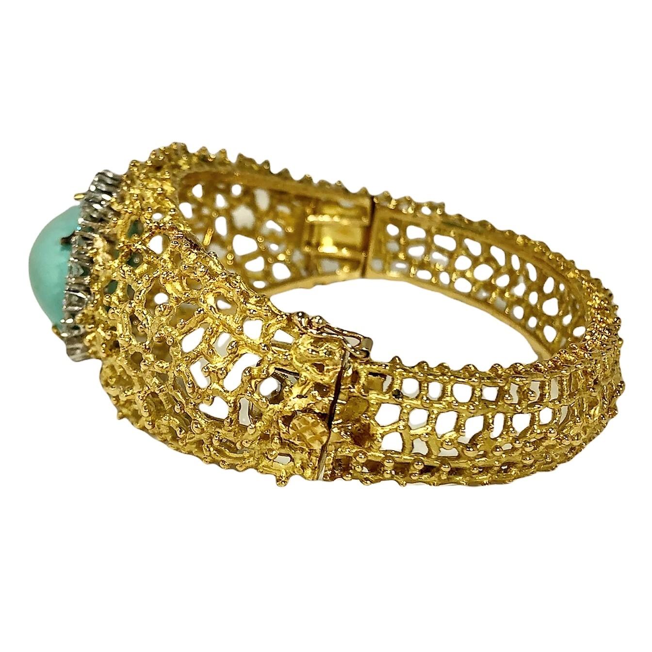 Taille brillant Tishman and Lipp Bracelet bombé en or 18 carats avec turquoise et diamants