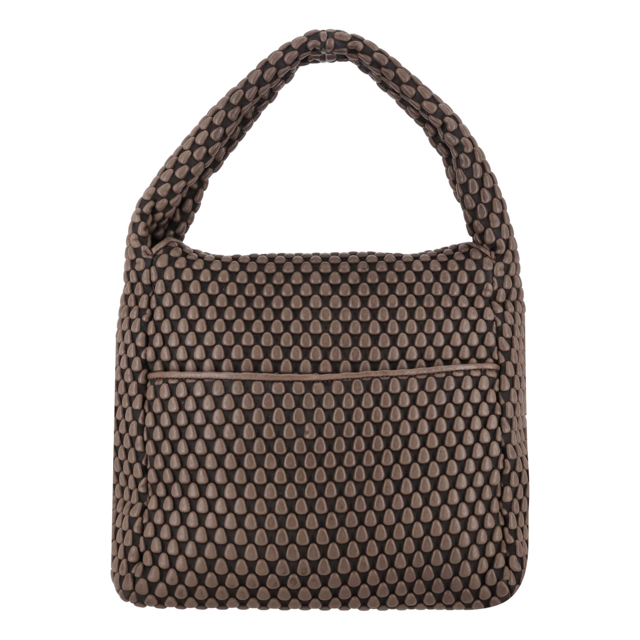 Noir Tissa Fontaneda Uptown Sack Bag With Horn Tassel Adornment To The Front (Sac à dos Uptown avec ornementation de glands en corne sur le devant) en vente
