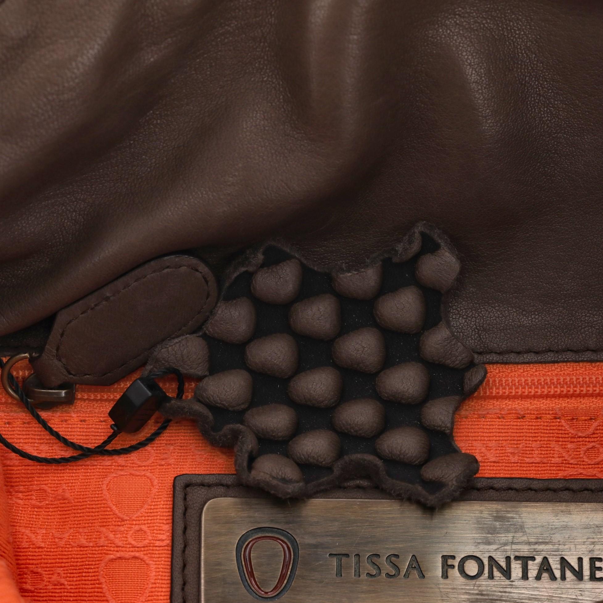 Tissa Fontaneda Uptown Sack Bag With Horn Tassel Adornment To The Front (Sac à dos Uptown avec ornementation de glands en corne sur le devant) en vente 2