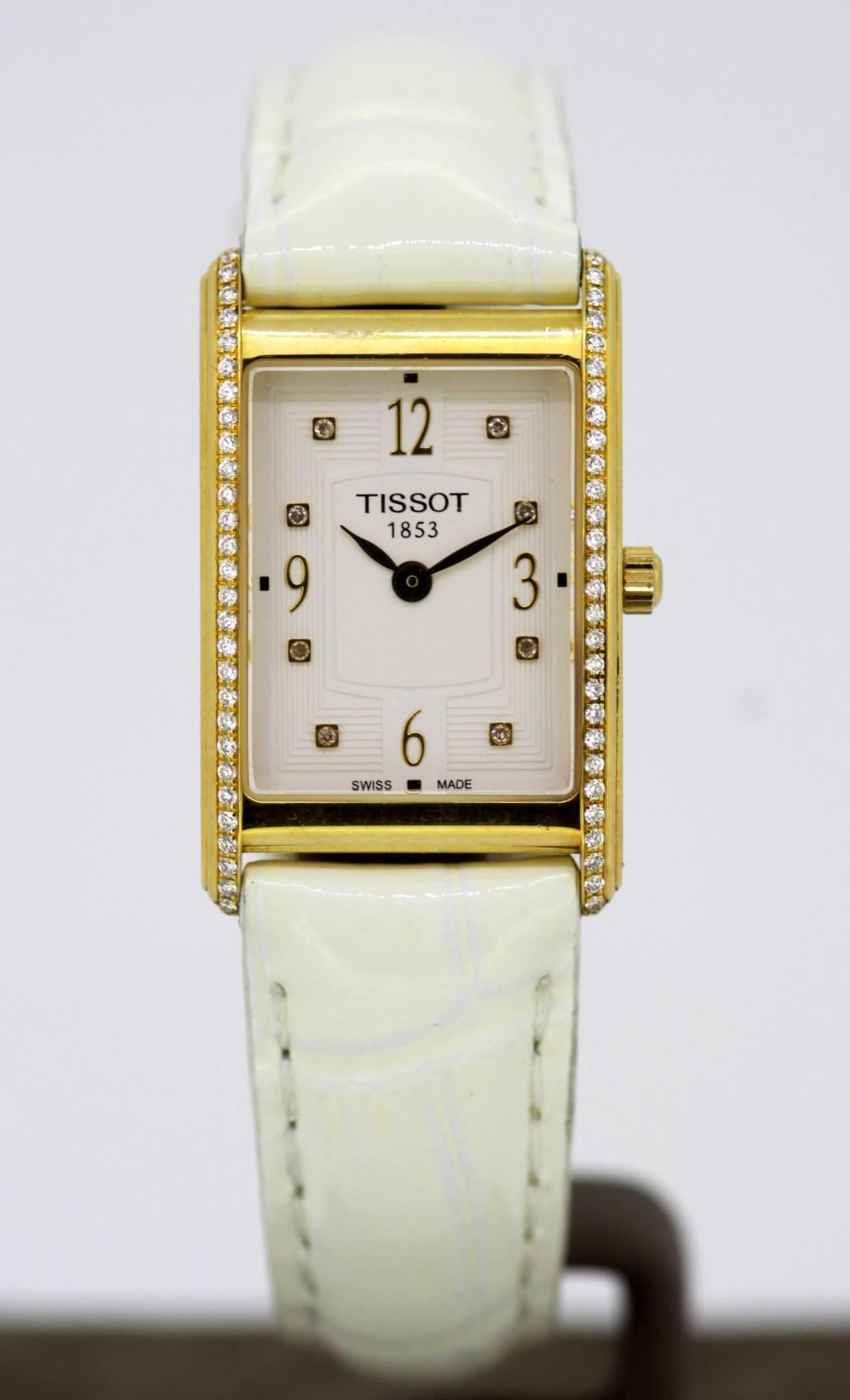 Tissot, 18 Karat Yellow Gold Ladies Quartz Wristwatch with Diamonds In Excellent Condition In Braintree, GB