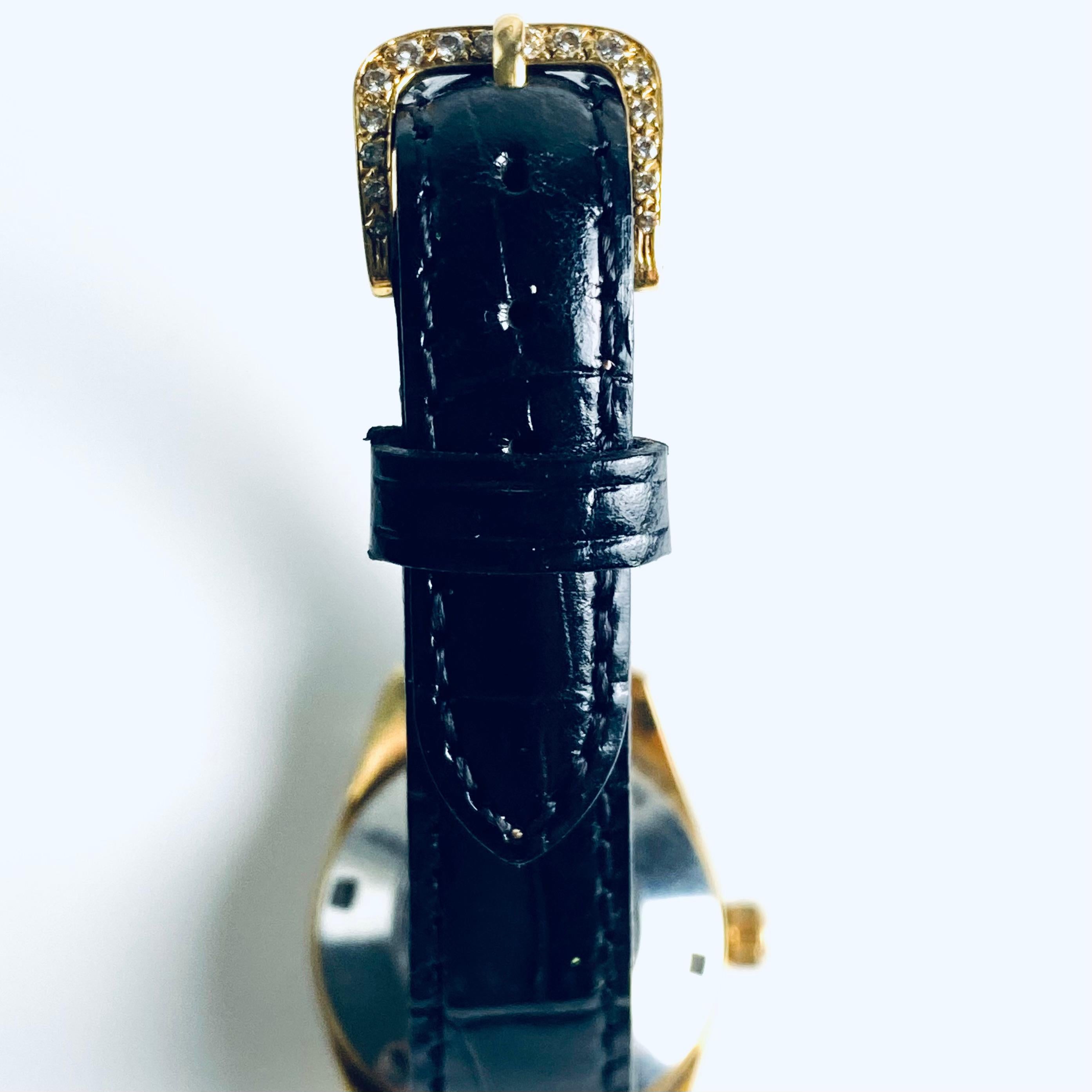 A Classic Convergence of Style and Innovation
Discover the allure of a bygone era with this Tissot Automatic Seastar women’s watch, expertly crafted in 18K yellow gold. Its timeless design speaks to Tissot’s dedication to quality and sophistication,