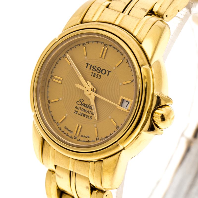 This well-crafted timepiece from Tissot will adorn your wrist elegantly while making you receive a host of compliments. It has been crafted from gold-plated steel. The watch follows an automatic movement and has a fixed bezel with a textured dial