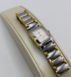 Tissot Damenarmbanduhr aus Edelstahl mit weißem Zifferblatt