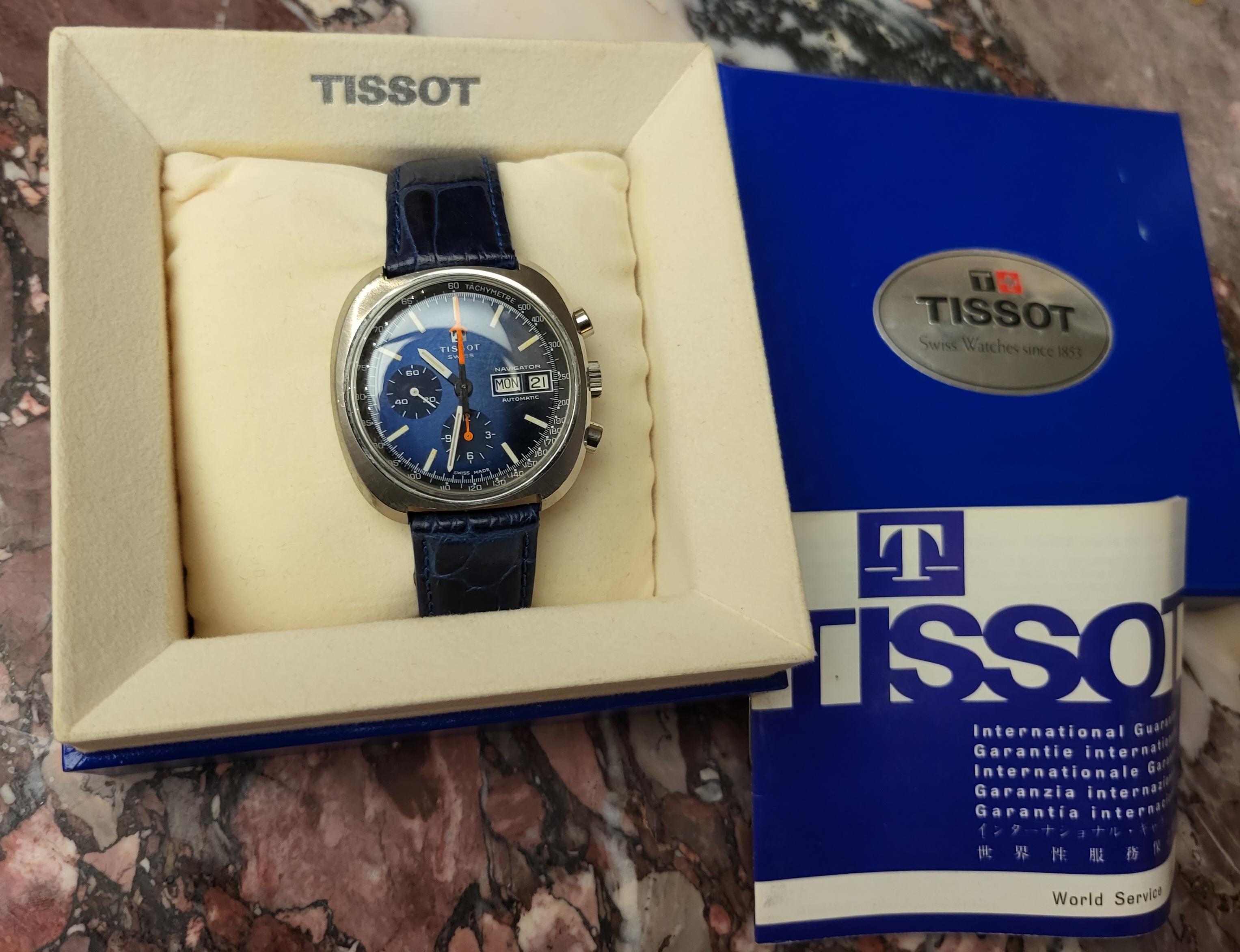 Montre chronographe automatique Tissot Navigator en acier avec cadran tachymétrique bleu, Cal. Lemania en vente 8