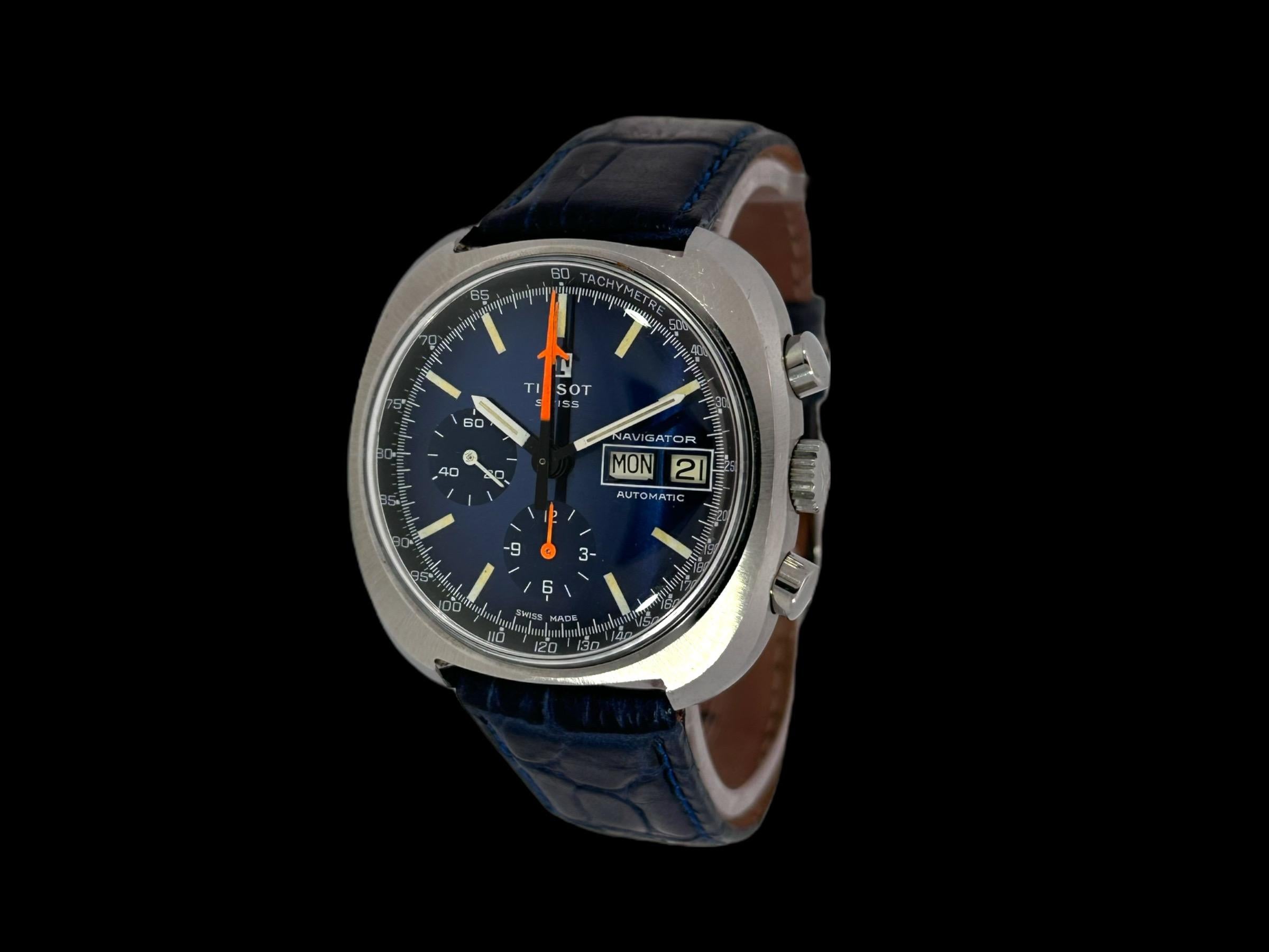 Artisan Montre chronographe automatique Tissot Navigator en acier avec cadran tachymétrique bleu, Cal. Lemania en vente