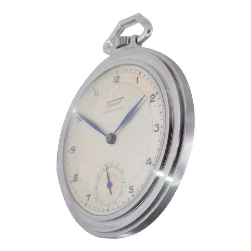 Tissot Stahl Runde Art Deco Taschenuhr mit Original-Zifferblatt aus den 1930er Jahren für Damen oder Herren im Angebot