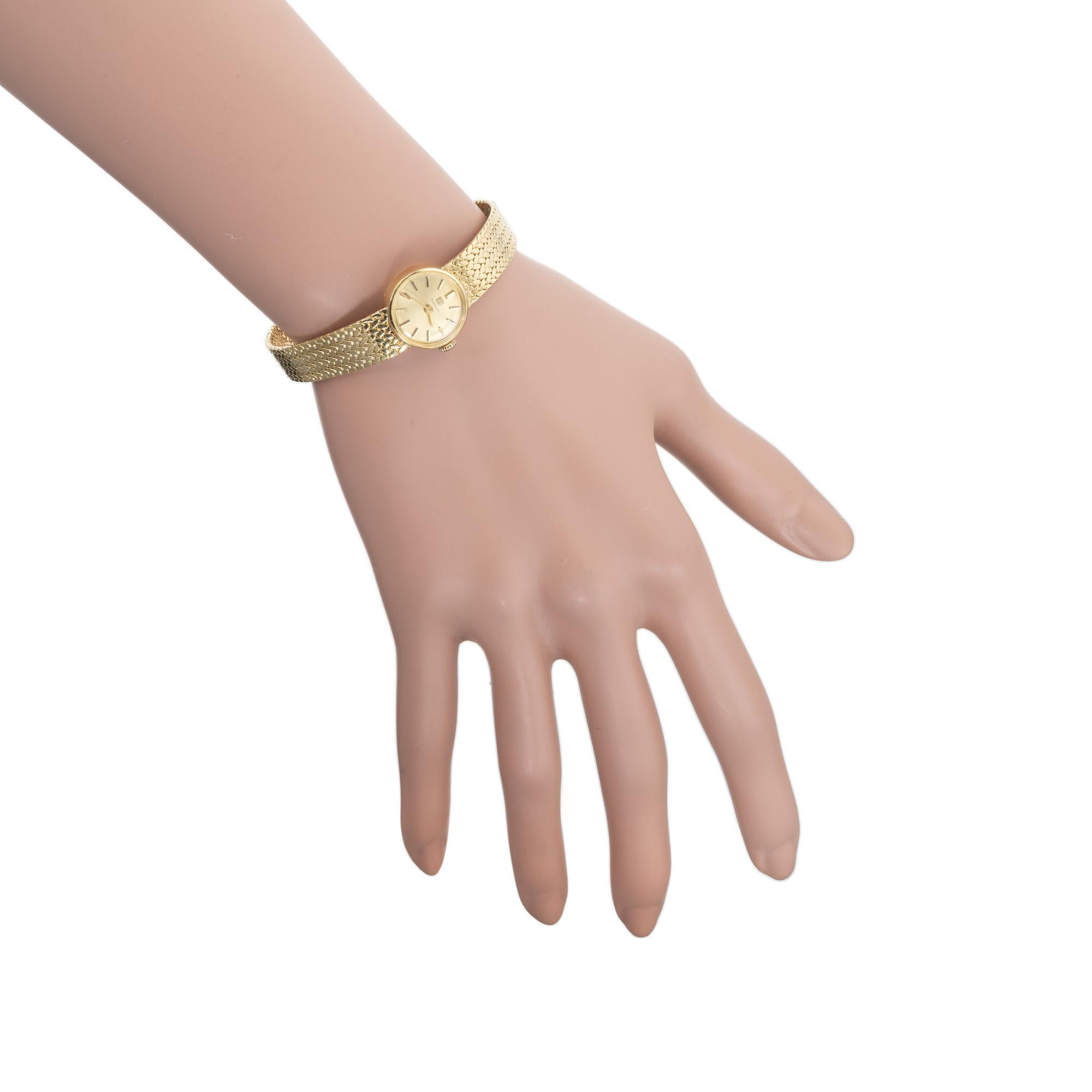 Tissot Yellow Gold 17 Jewel Ladies Wristwatch  For Sale 4
