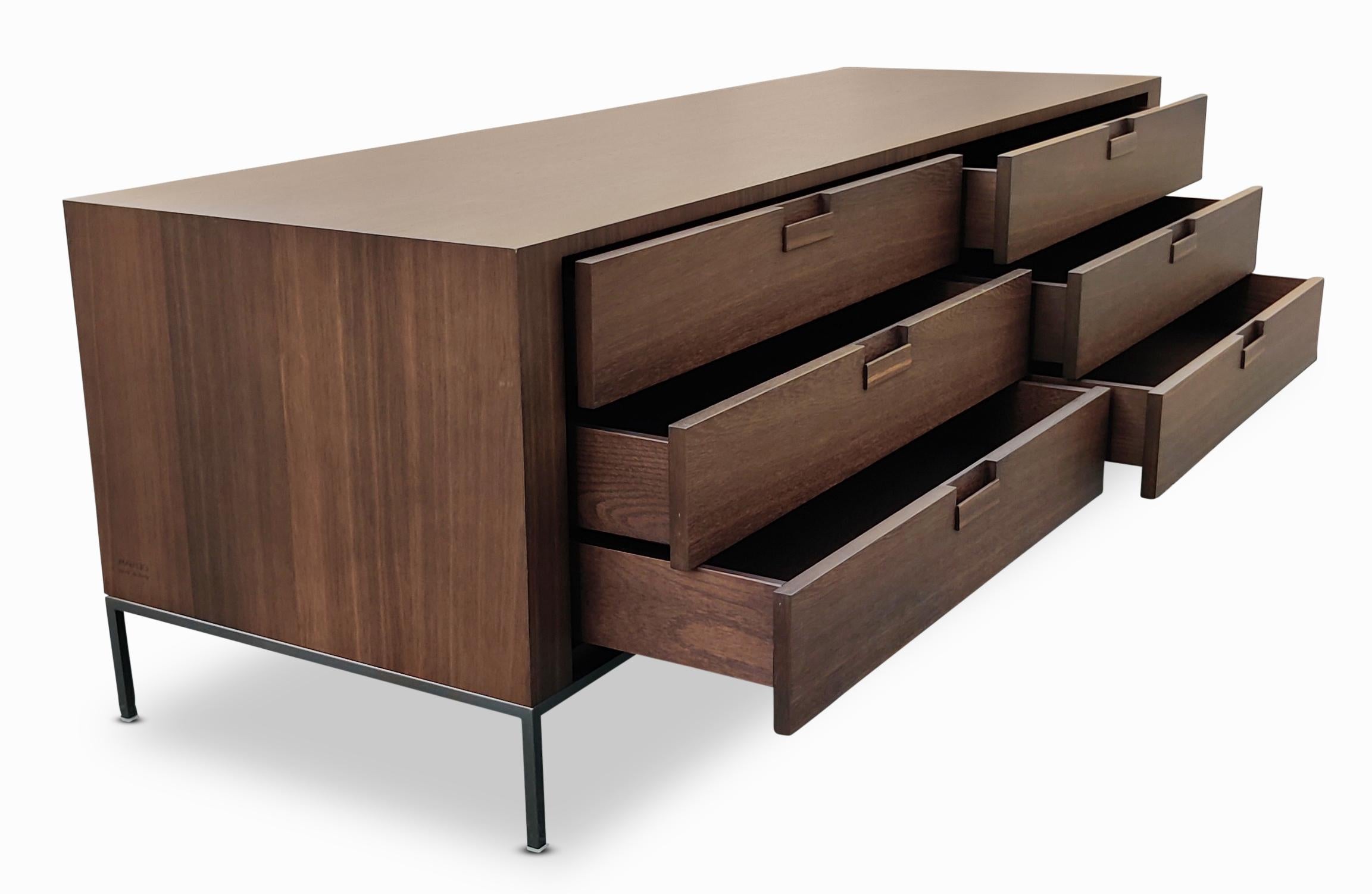 Post-Modern 'Titanes' Maxalto Dresser Antonio Citterio B&B Italia, Wenge, Bronzed Steel Base For Sale