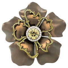 Titanium 2.11 Carat Green Yellow Diamond Necklace Pendant by Jochen Leën