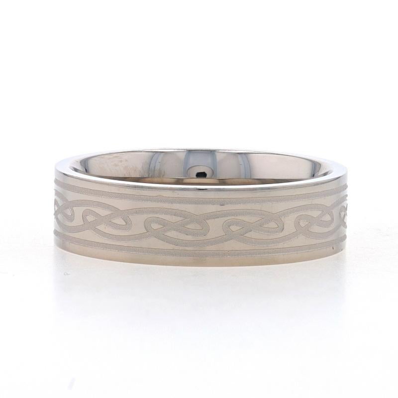 Size: 9

Metal Content: Titanium

Style: Wedding Band without Stones
Theme: Celtic Knot
Features: Smoothly Finished with Etched Detailing Spanning the Entire Perimeter; Comfort Fit Interior

Measurements
Face Height (north to south): 1/4