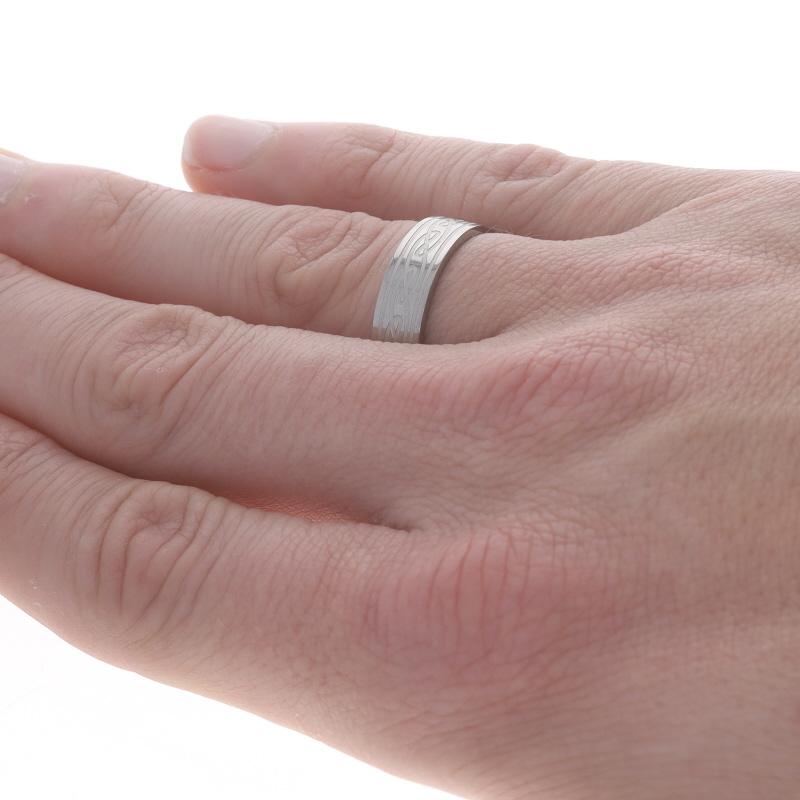 Titanium Celtic Knot Men's Wedding Band - Comfort Fit Ring Size 9 2