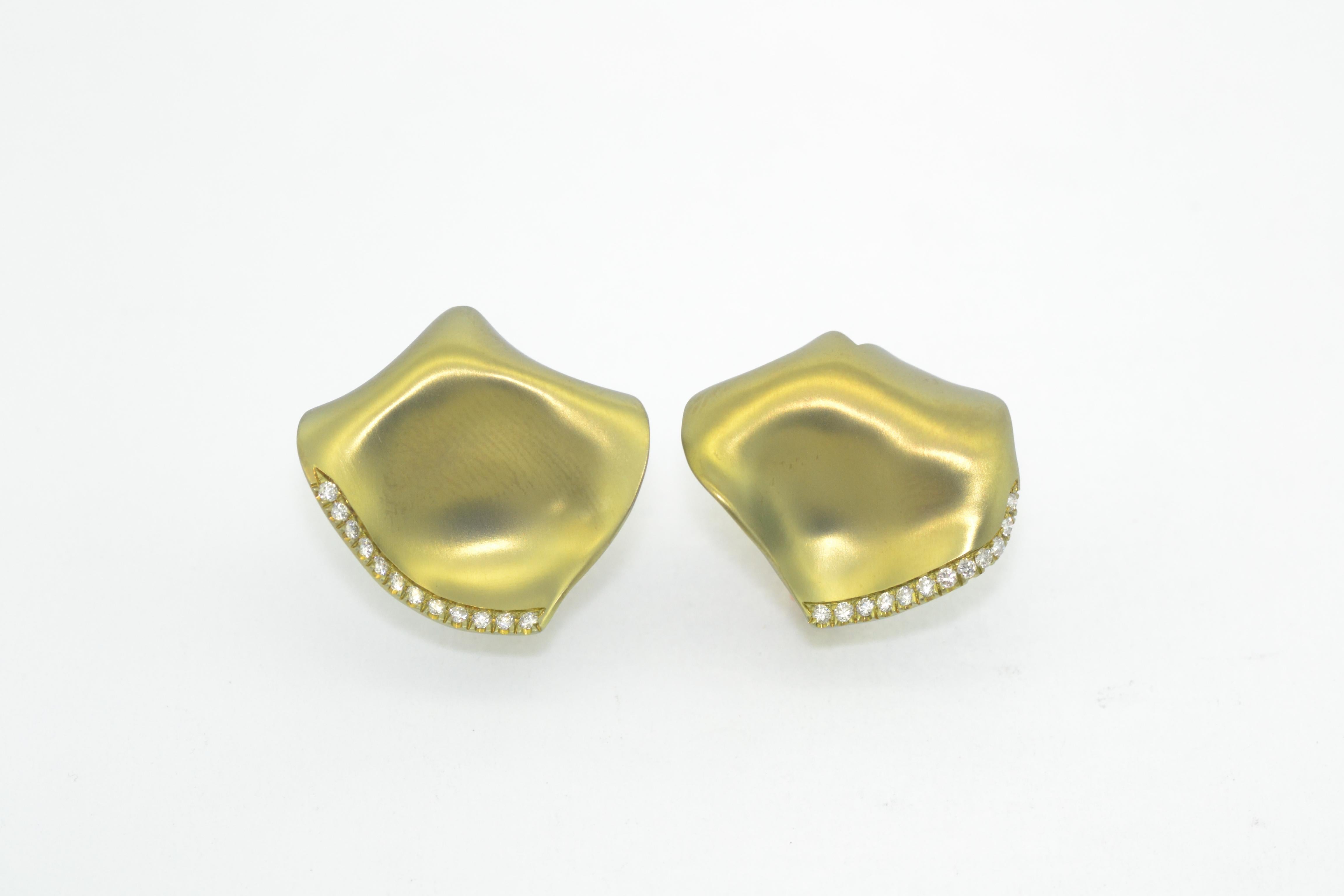Titanium Diamond 18KT Rose Gold Petals Margherita Burgener Earrings For Sale 2