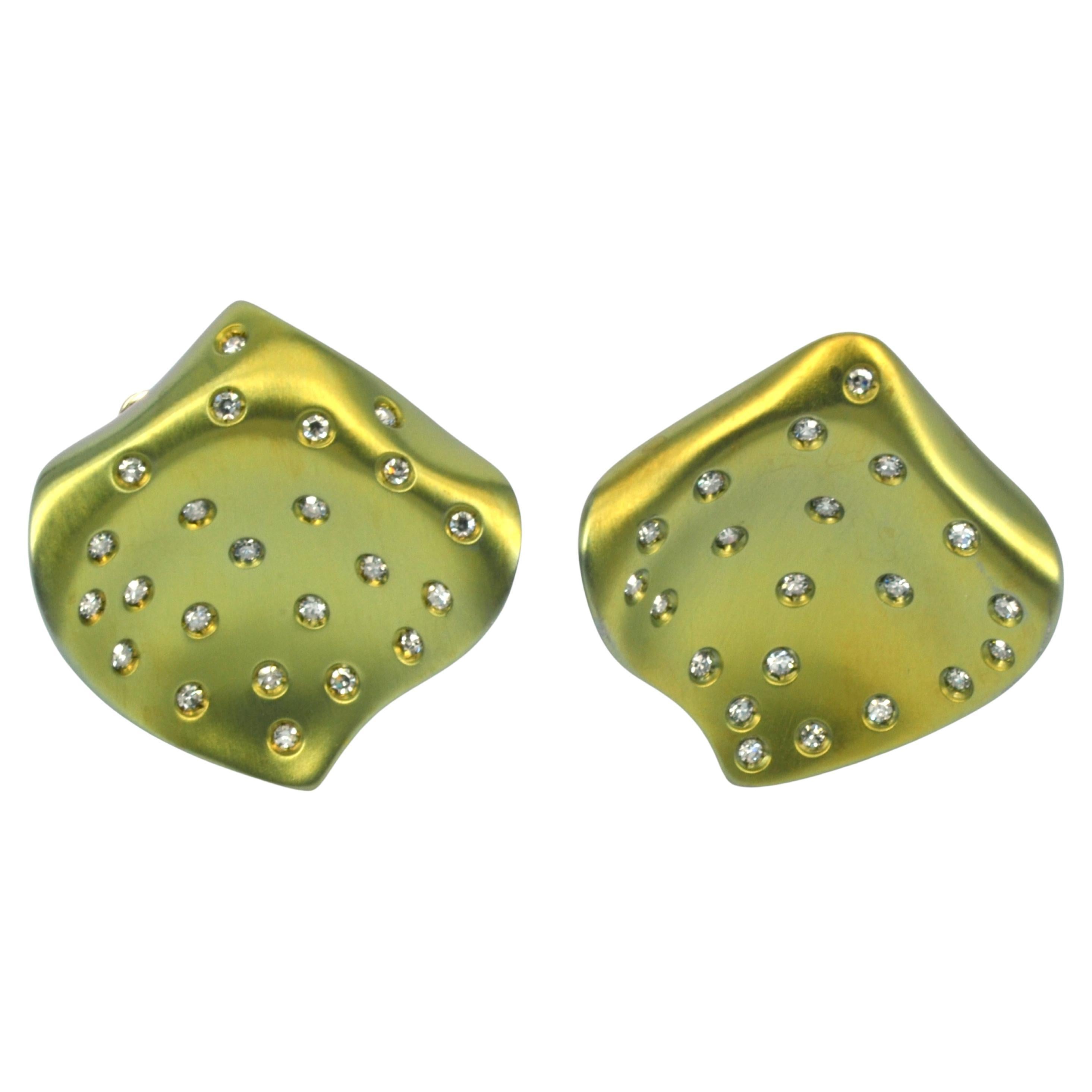 Boucles d'oreilles pétales en titane et diamants naturels en or blanc 18KT Made in Italy