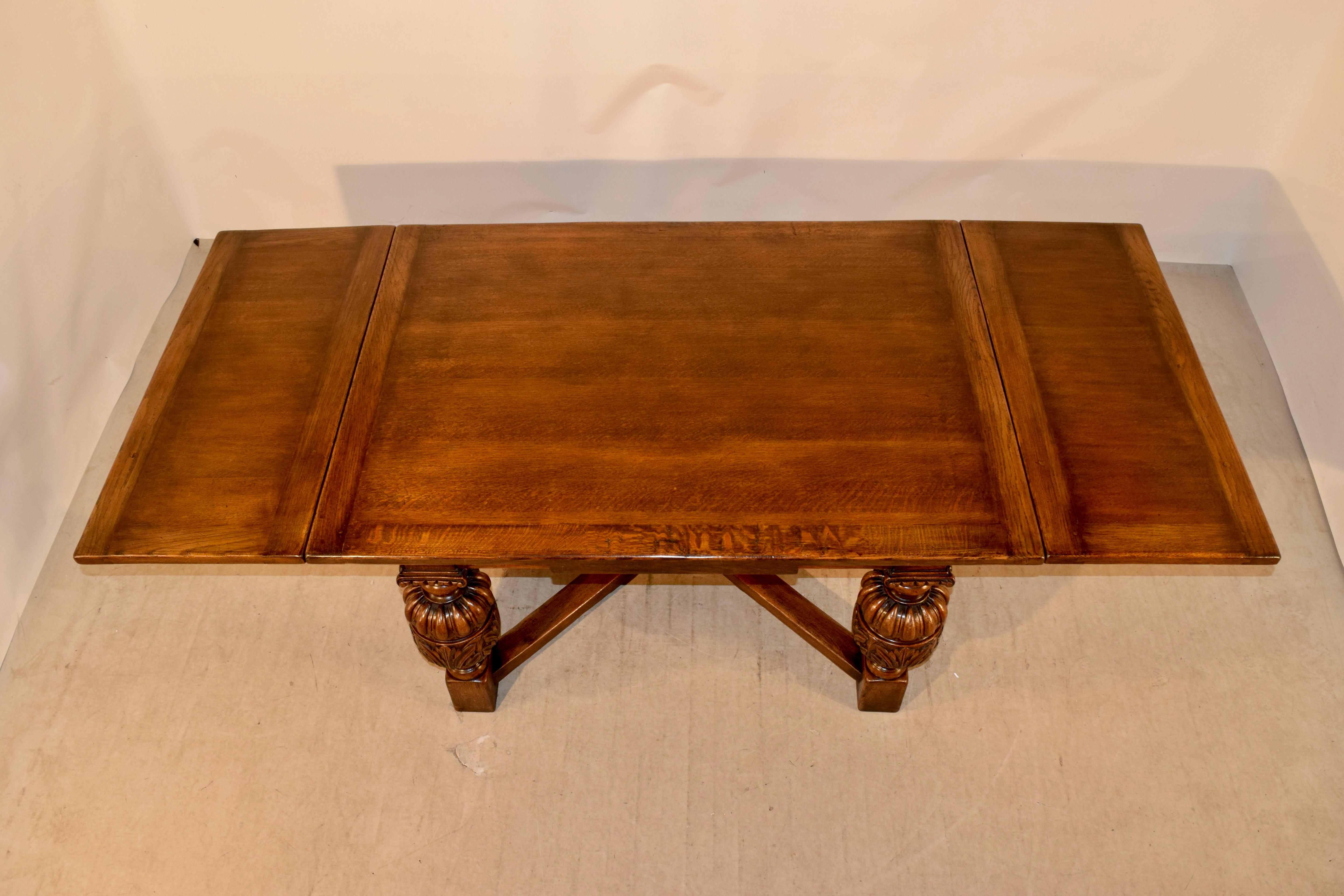 Oak Titchmarsh and Goodwin Table, circa 1890 For Sale