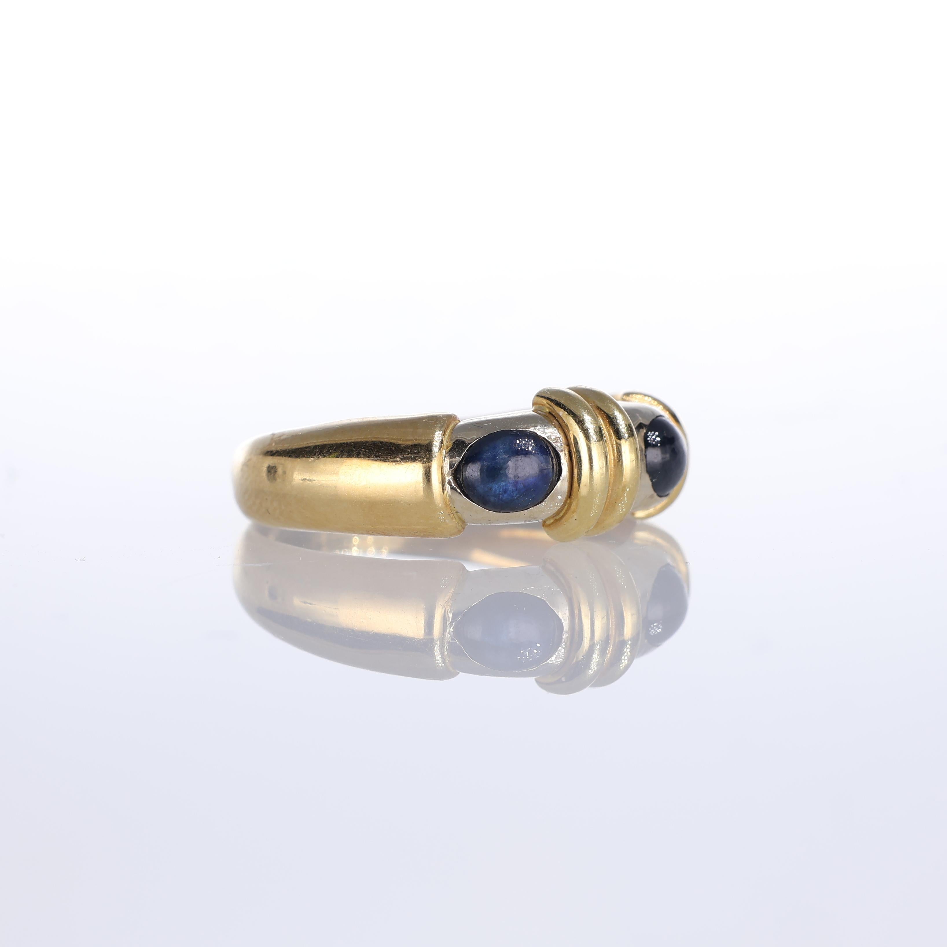 Brilliant Cut Title: 18k Yellow Gold Band Ring with Blue Sapphires For Sale