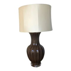 Title: 1990s American Brown Glazed Ceramic Table Lamp on Acrylic Base with Linen