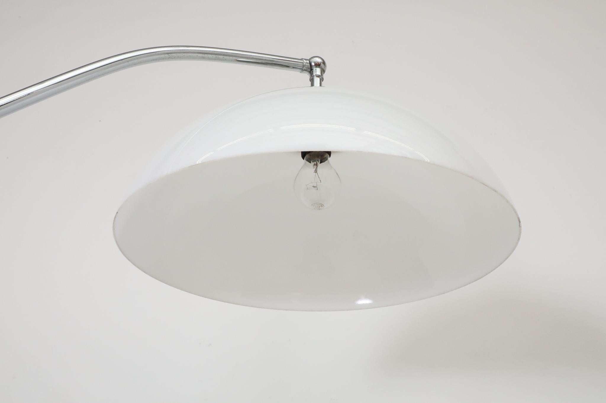 Title: Gaetano Sciolari Mid-Century Modern Chrome Arc Floor Lamp for Boulanger im Angebot 9