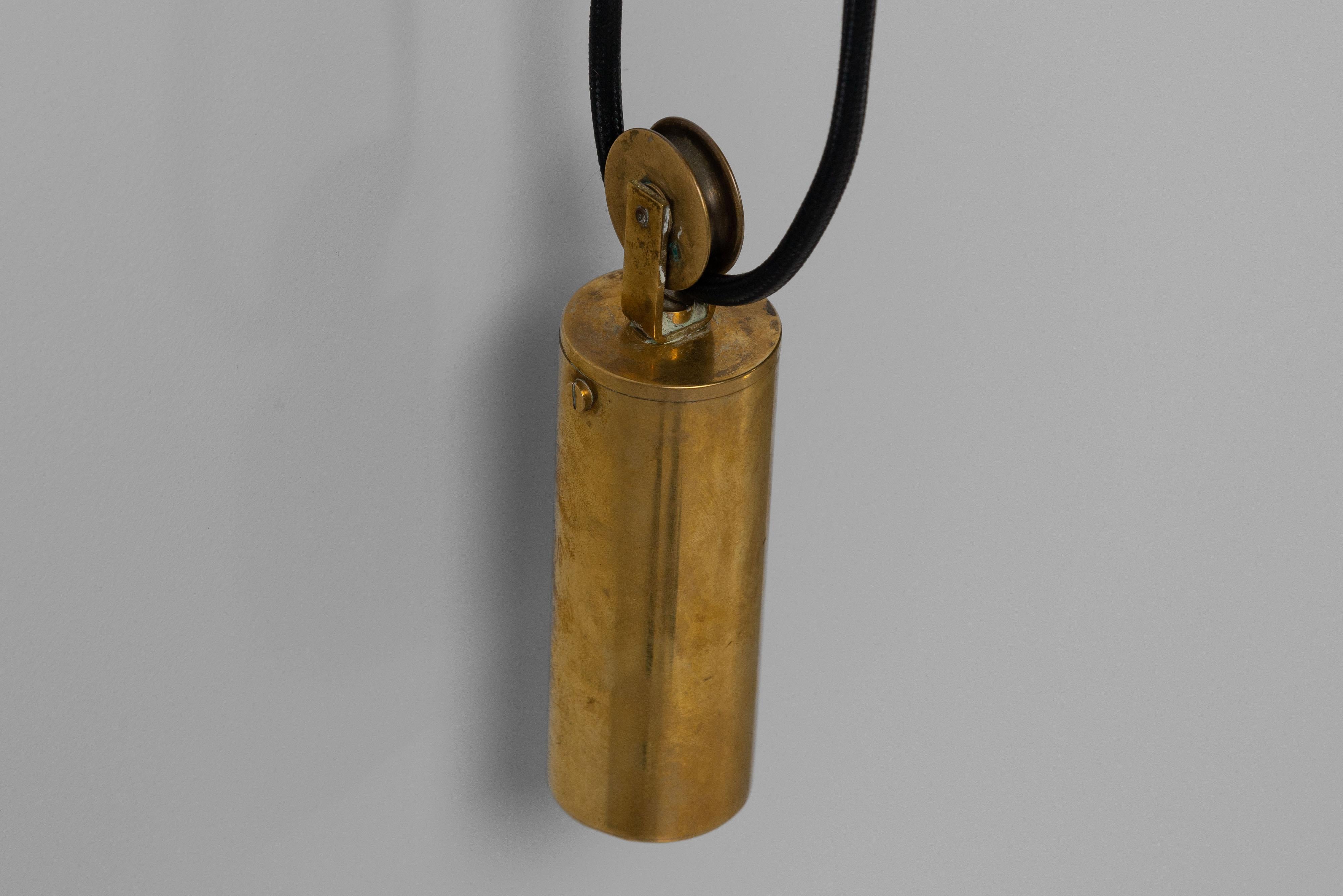 Tito Agnoli 177a wall lamp Oluce Italy 1957 For Sale 3