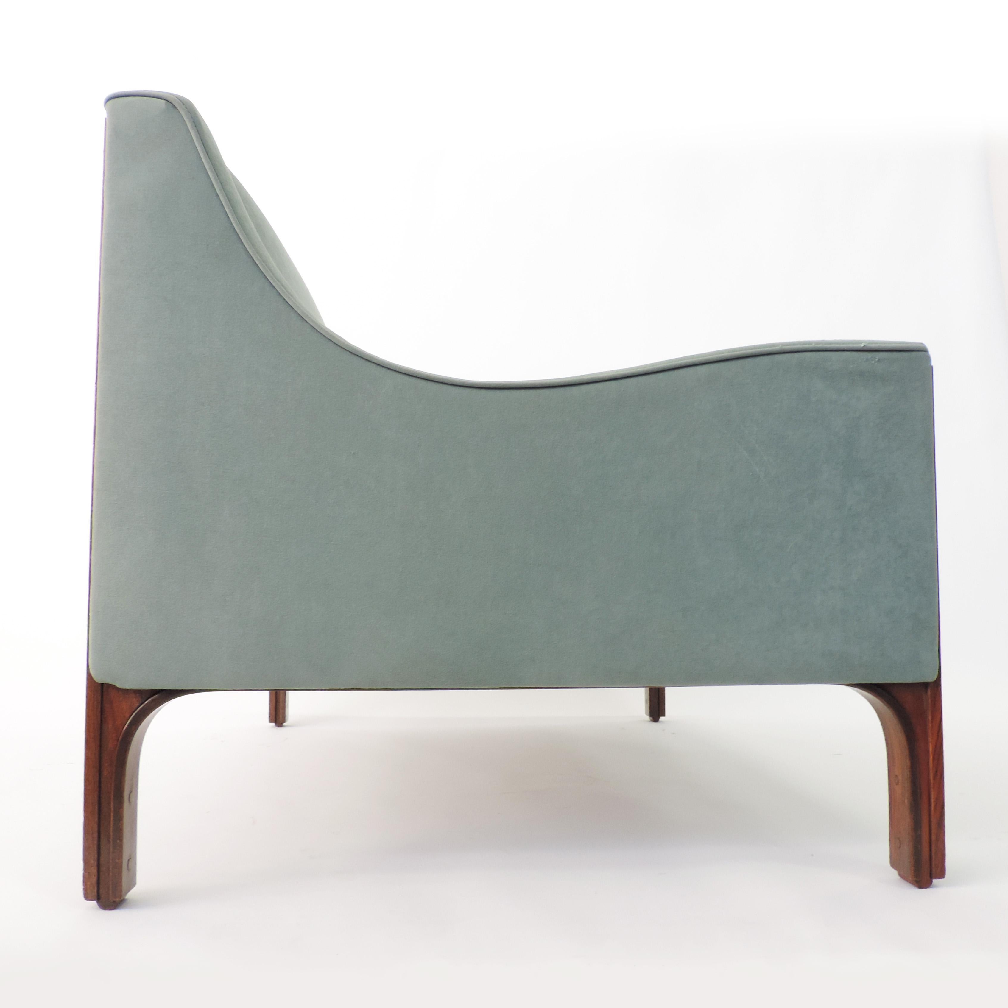 Mid-Century Modern Tito Agnoli 2-Seat Sofa for Mobilia, Italy, 1961