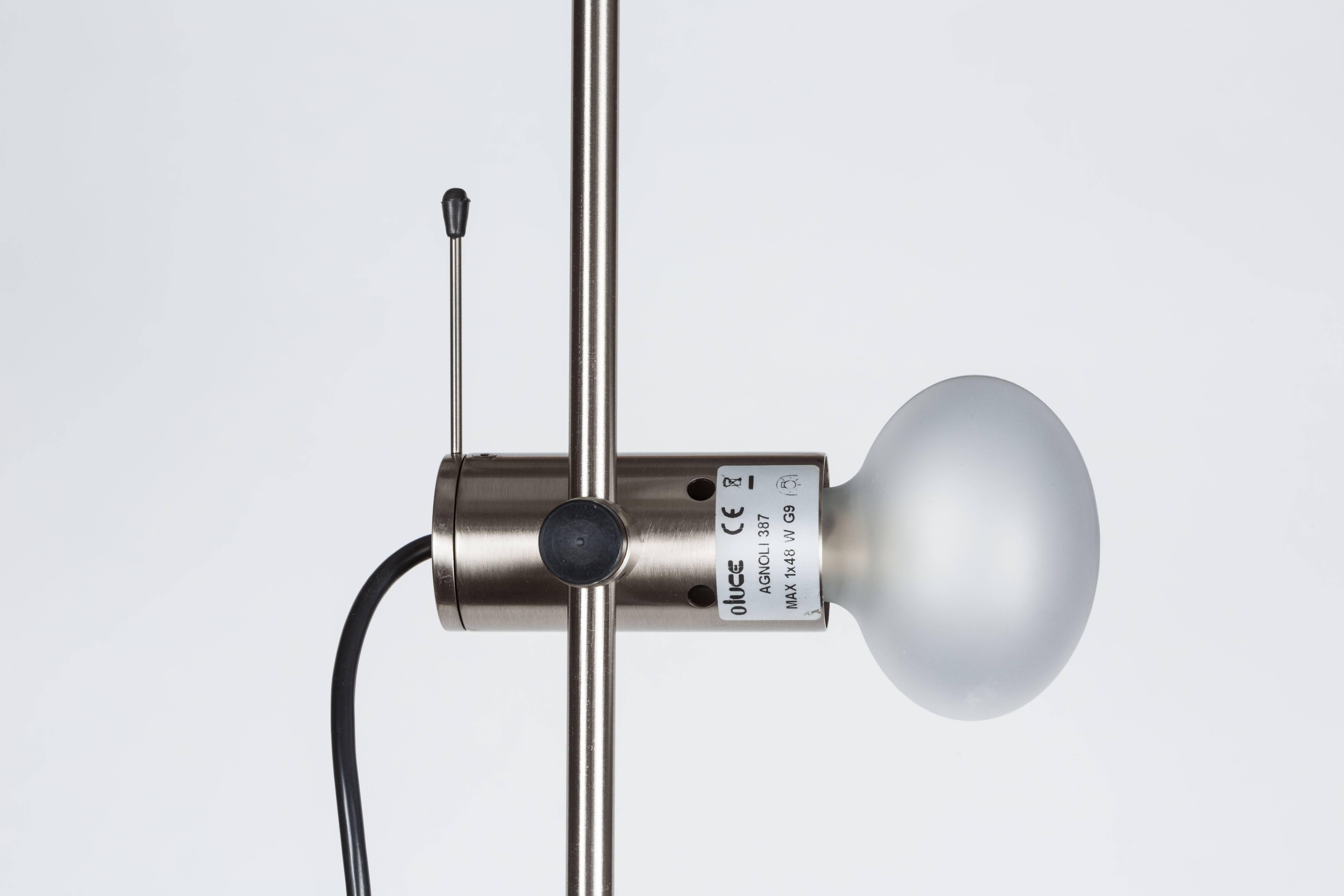 Tito Agnoli Model #387 'Agnoli' Floor Lamp in Nickel and Travertine for Oluce For Sale 2