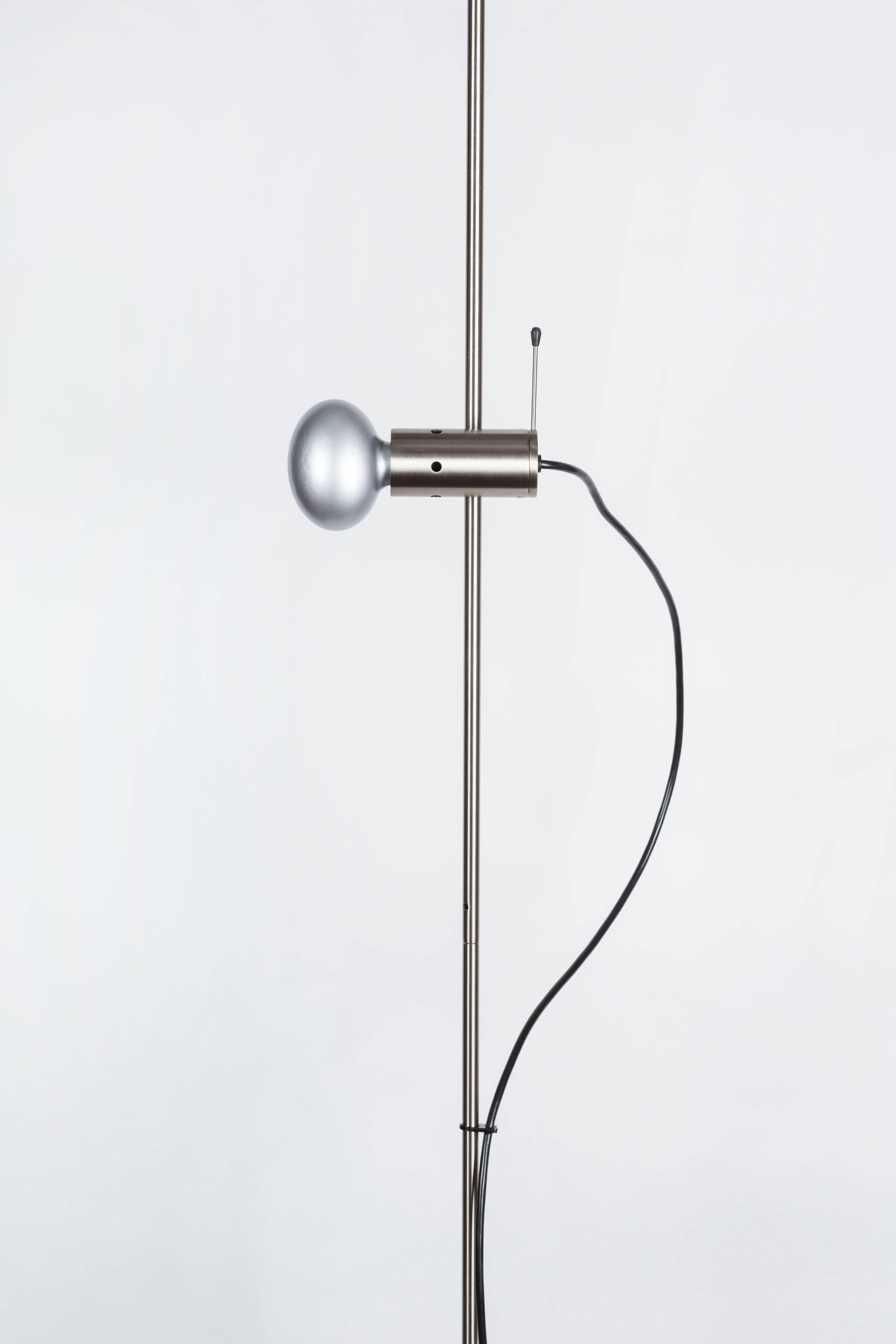 Tito Agnoli Model #387 'Agnoli' Floor Lamp in Nickel and Travertine for Oluce In New Condition For Sale In Glendale, CA