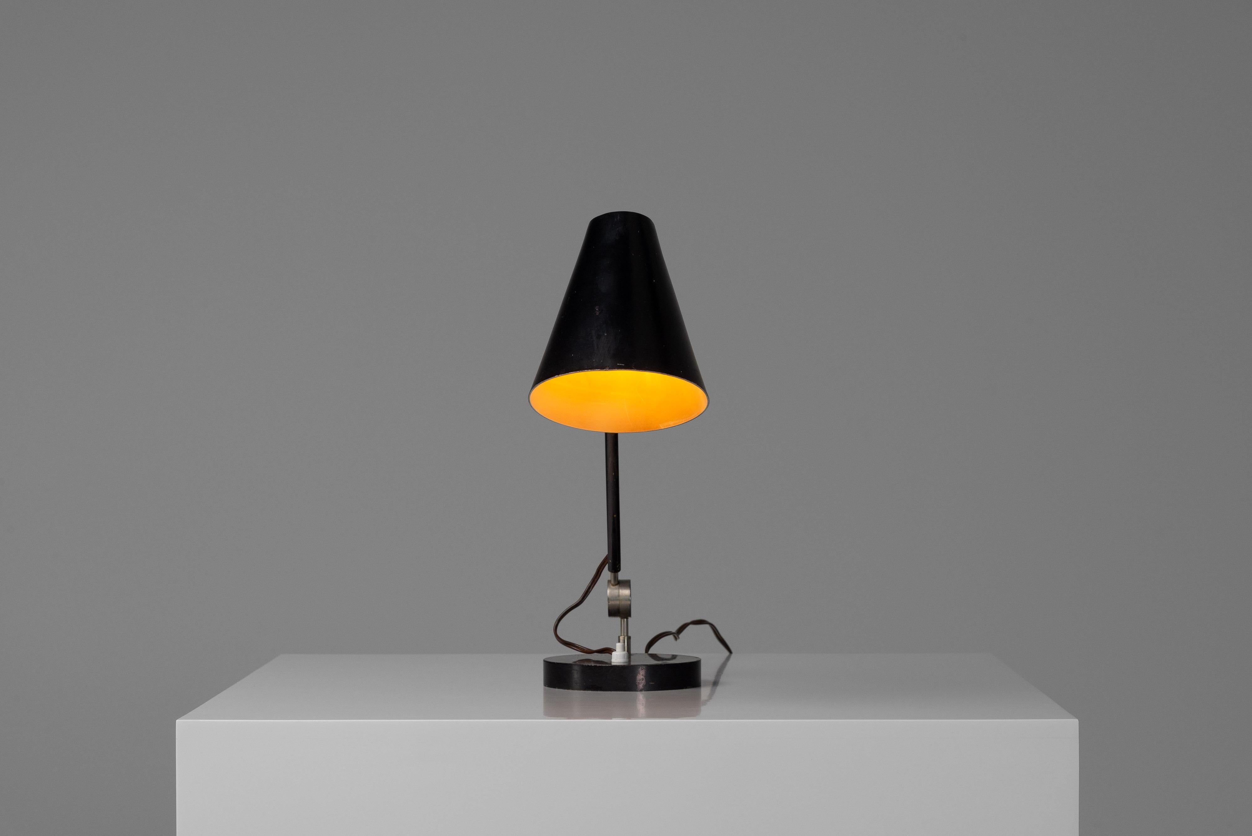 Lampe de table réglable Tito Agnoli, modèle 249 Oluce, Italie 1956 en vente 2