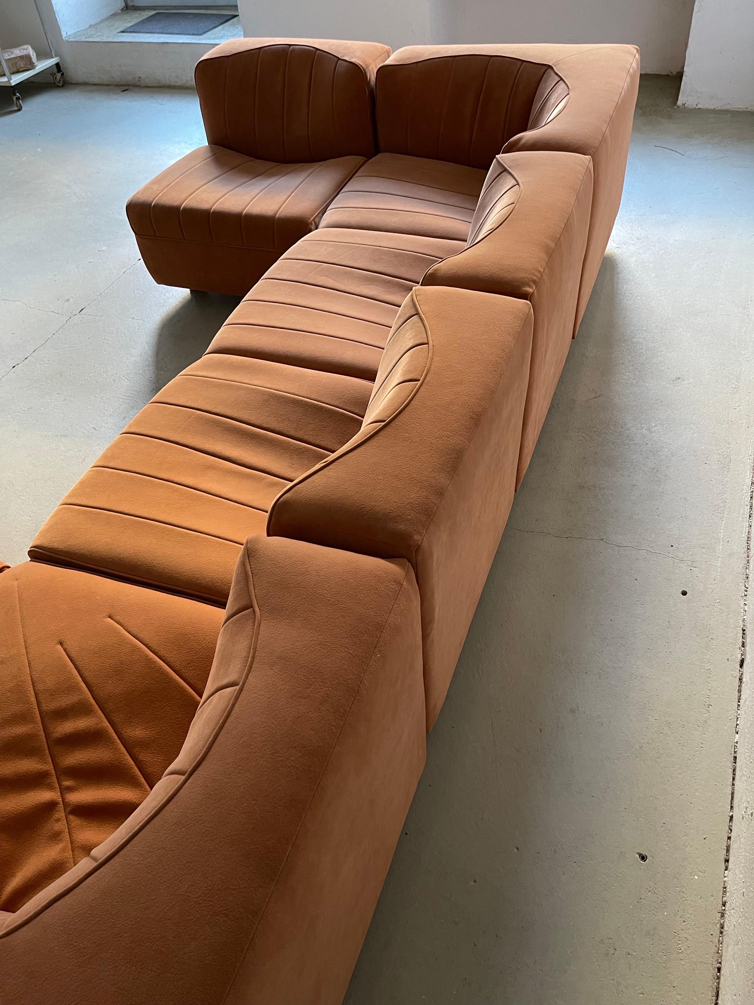 Mid-Century Modern Tito Agnoli Arflex Sectional Sofa Model '9000' in Terracotta Suede Upholstery For Sale