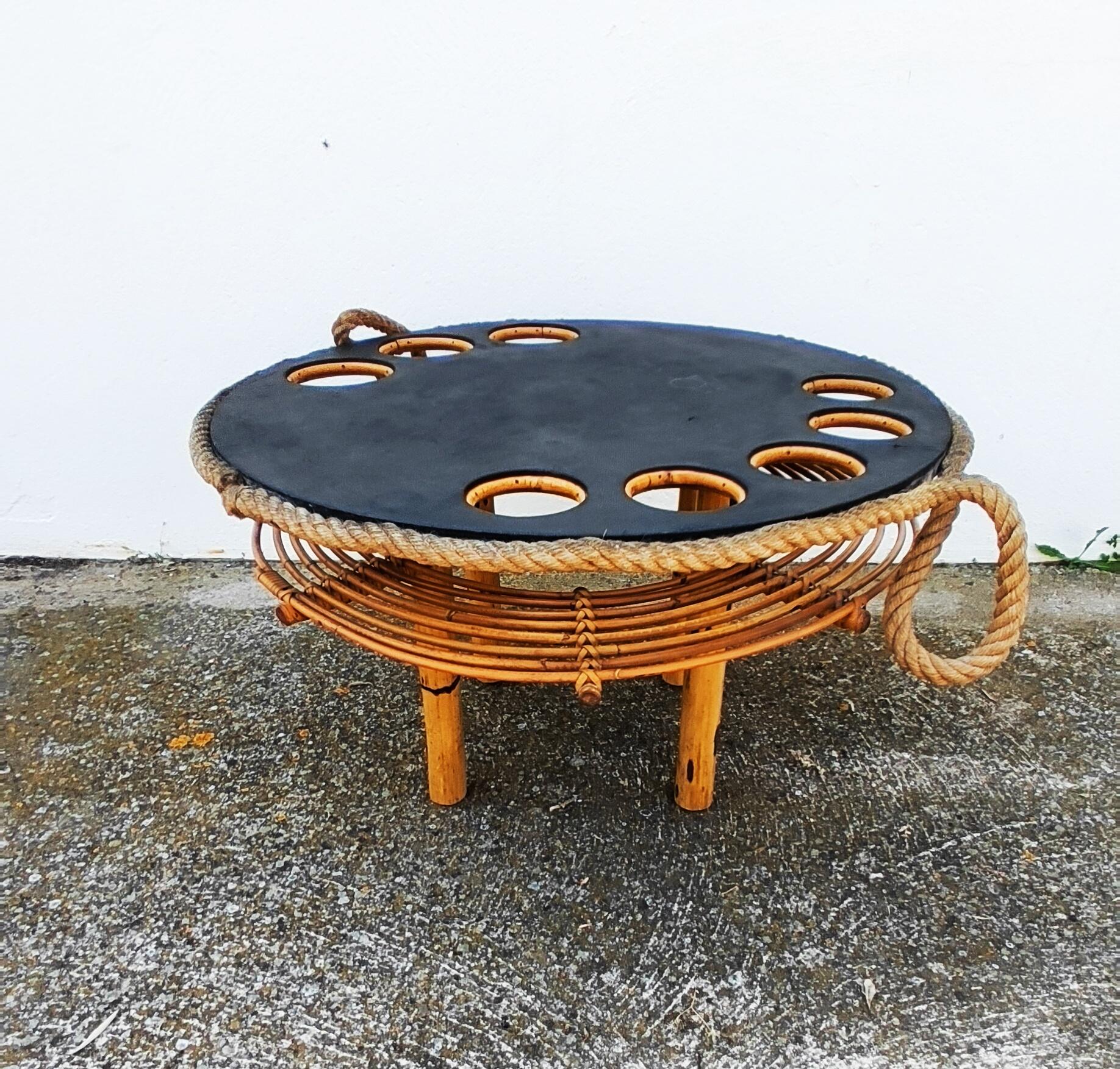 Rare and beautiful bar cocktail coffee table attributed to Tito Agnoli manufactured in Italy in 1960s. In very good vintage condition.