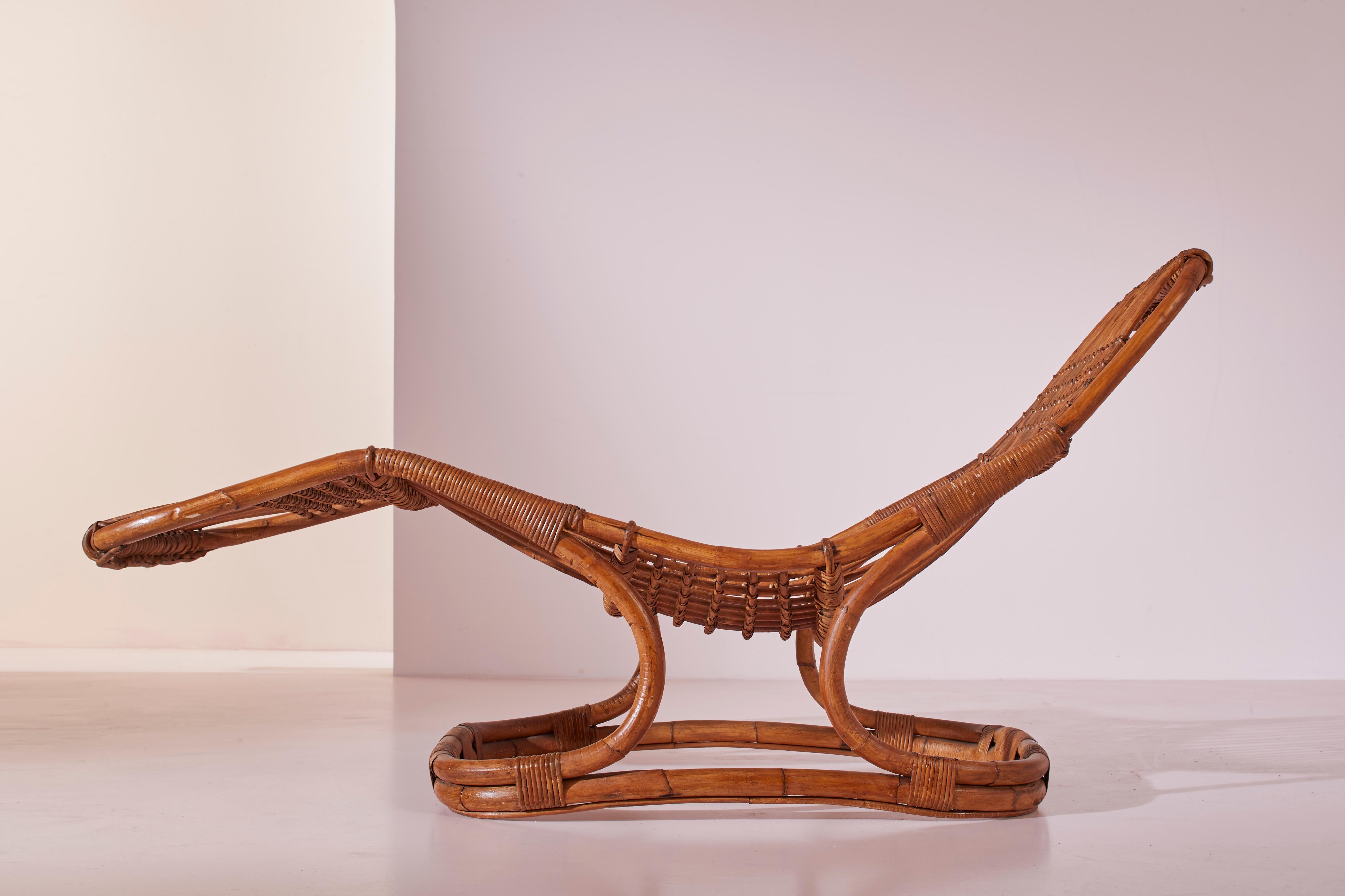 Italian Tito Agnoli bamboo & rattan chaise longue for Pierantonio Bonacina, Italy, 1960s For Sale
