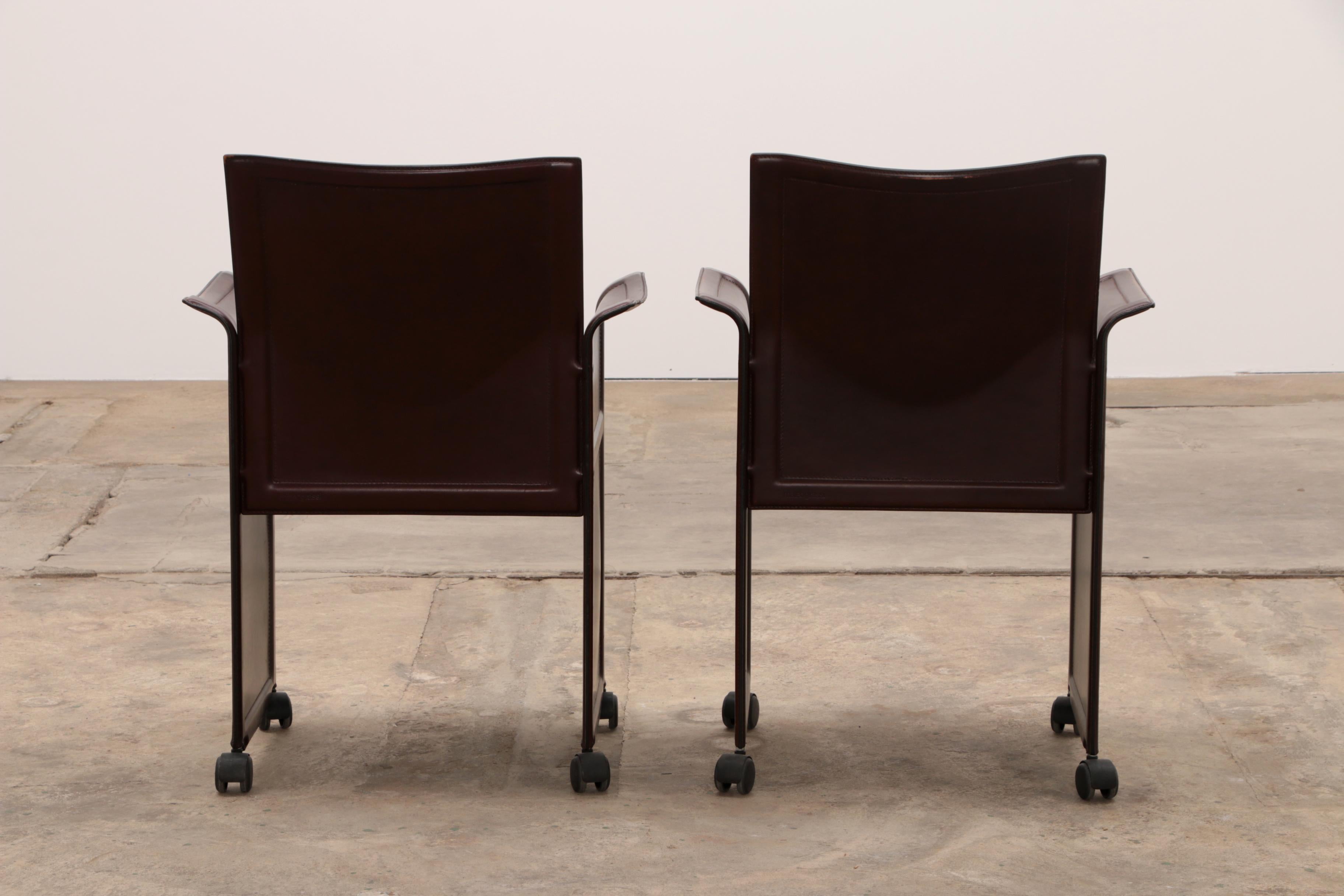 Table basse Tito Agnoli par Matteo Grassi avec deux chaises, 1970, Italie en vente 7