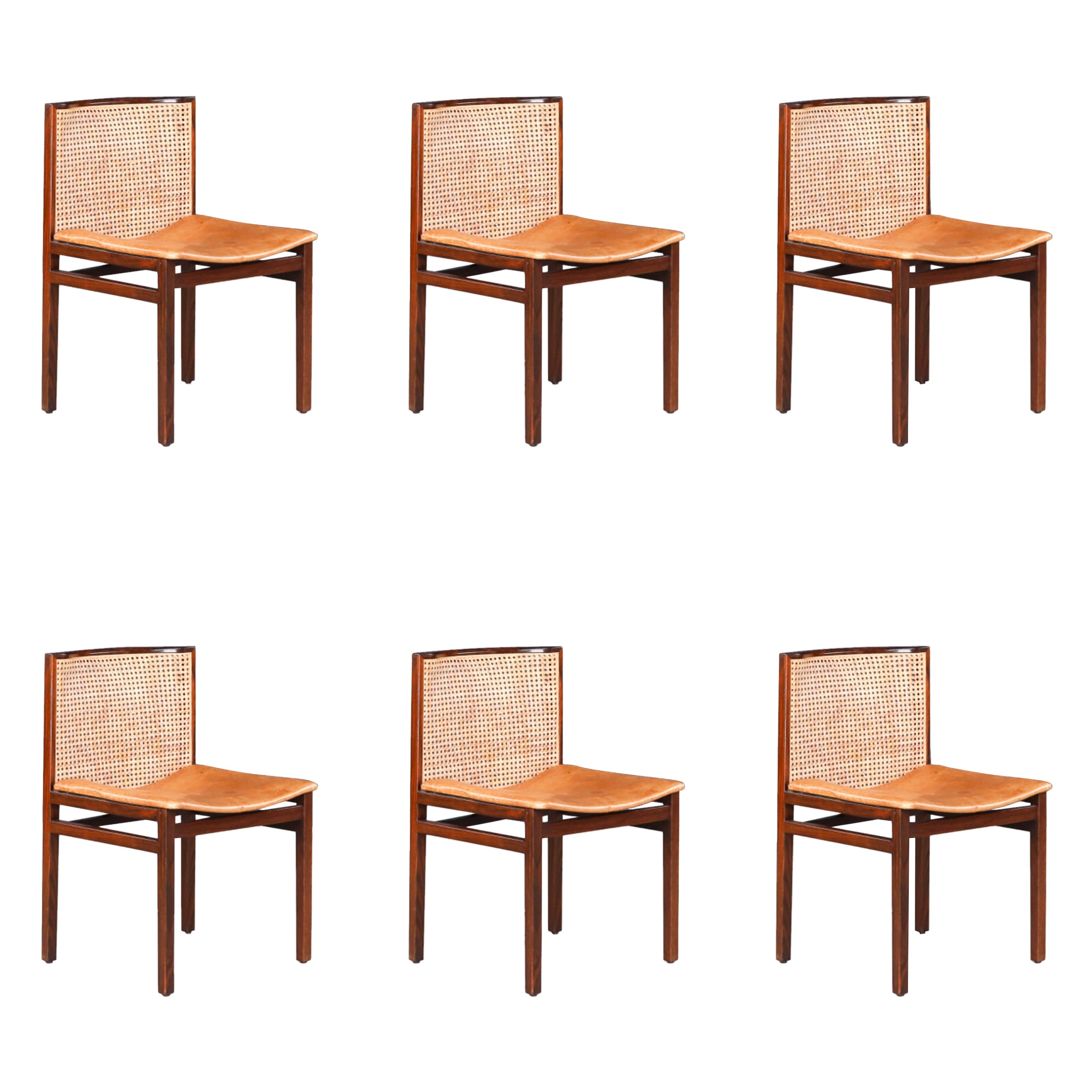 Tito Agnoli Esszimmerstühle aus Schilfrohr und patiniertem cognacfarbenem Leder, Italien 1966 im Angebot