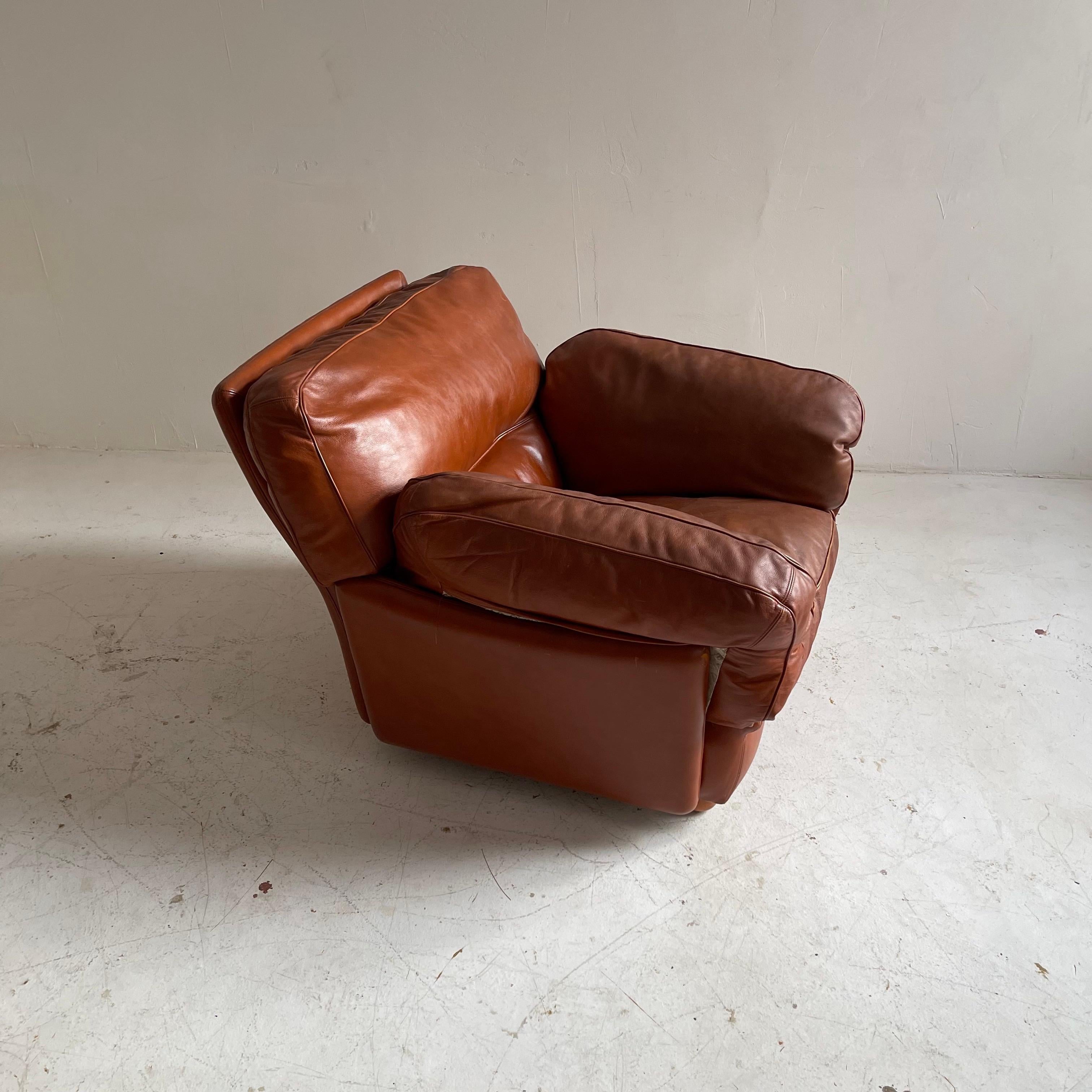 Tito Agnoli Cognac Leather Sofa Suite Model 'Poppy' Poltrona Frau, Italy 1970s For Sale 4