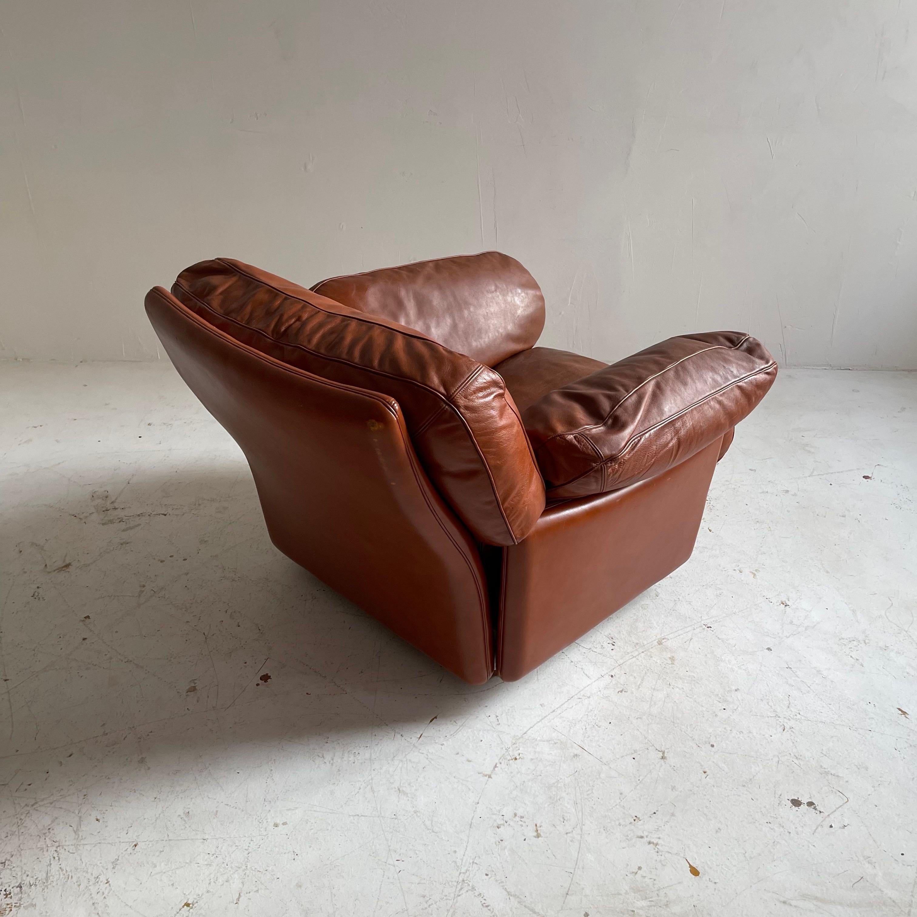 Tito Agnoli Cognac Leather Sofa Suite Model 'Poppy' Poltrona Frau, Italy 1970s For Sale 7