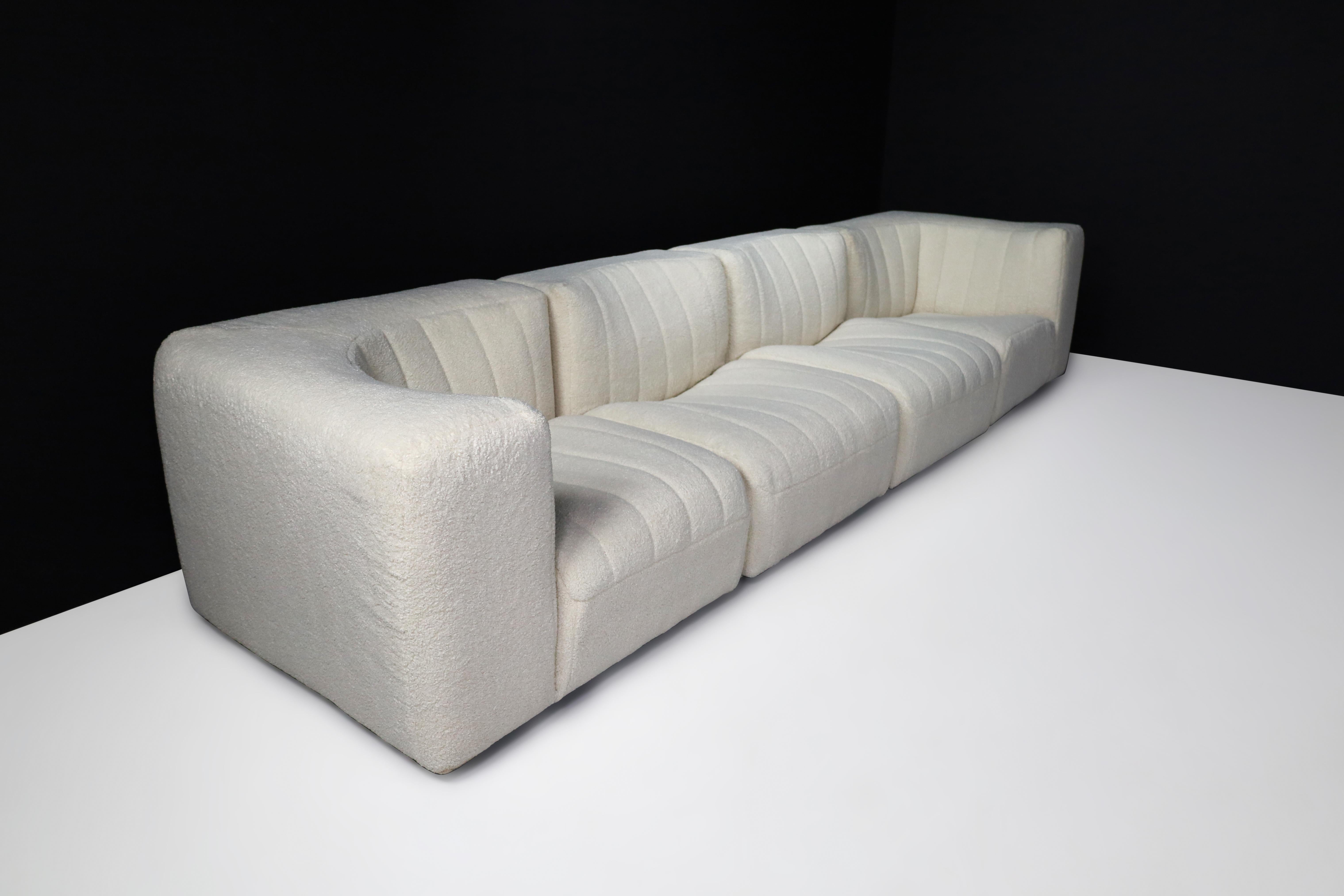 Tito Agnoli for Arflex, Modular Sofa Model '9000', in Teddy Re-Upholstery 1970s For Sale 3