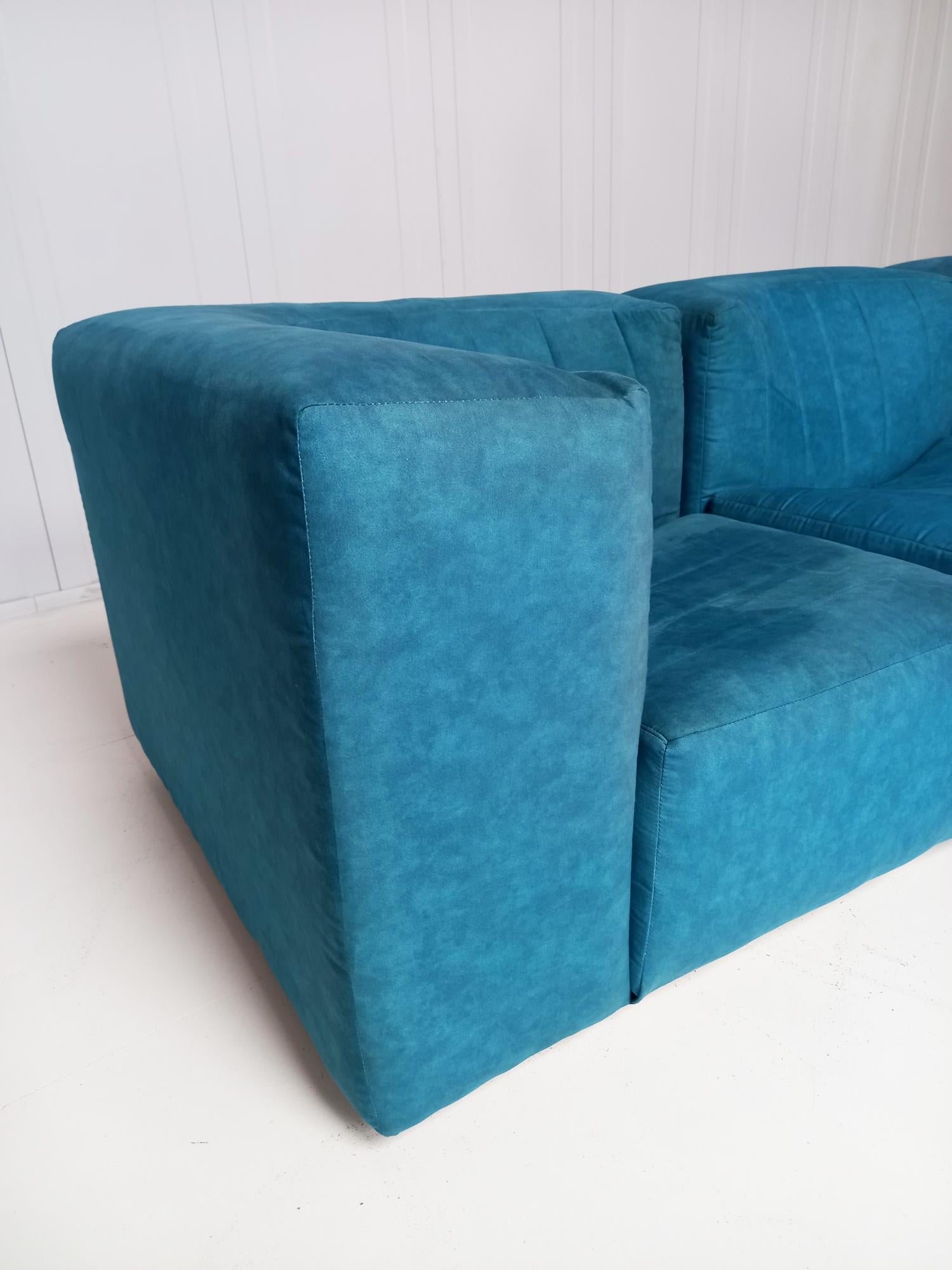 Tito Agnoli for Arflex Sectional Sofa Model '9000' in Blue Upholstery In Good Condition For Sale In Saint Leonards-on-sea, England