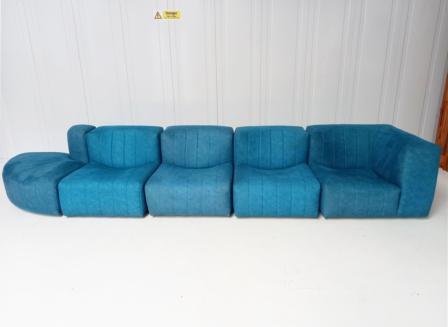 20th Century Tito Agnoli for Arflex Sectional Sofa Model '9000' in Blue Upholstery For Sale