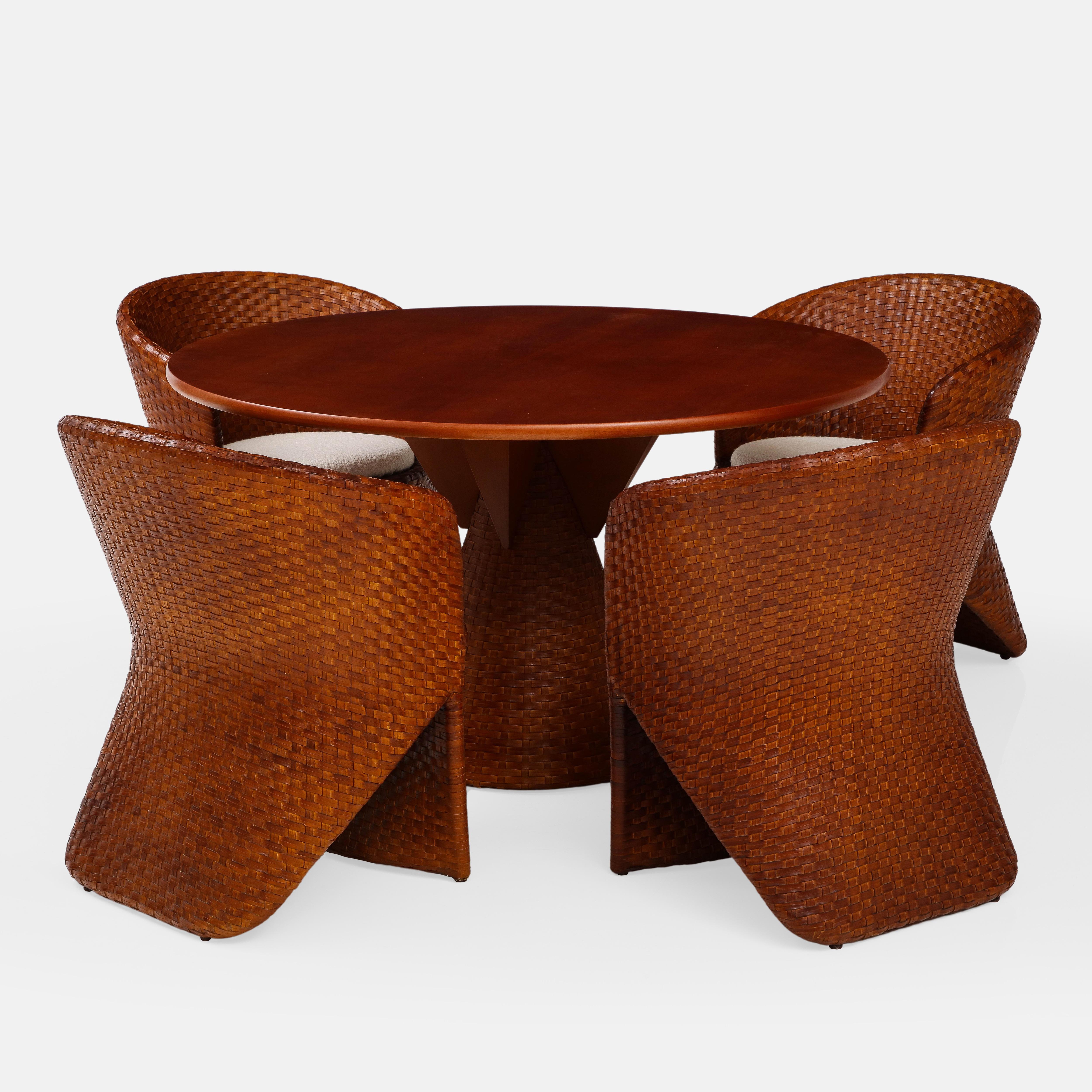 Mid-Century Modern Tito Agnoli for Bonacina Rare Carabou Dining Set in Rattan and Cherry Wood, 1991 For Sale