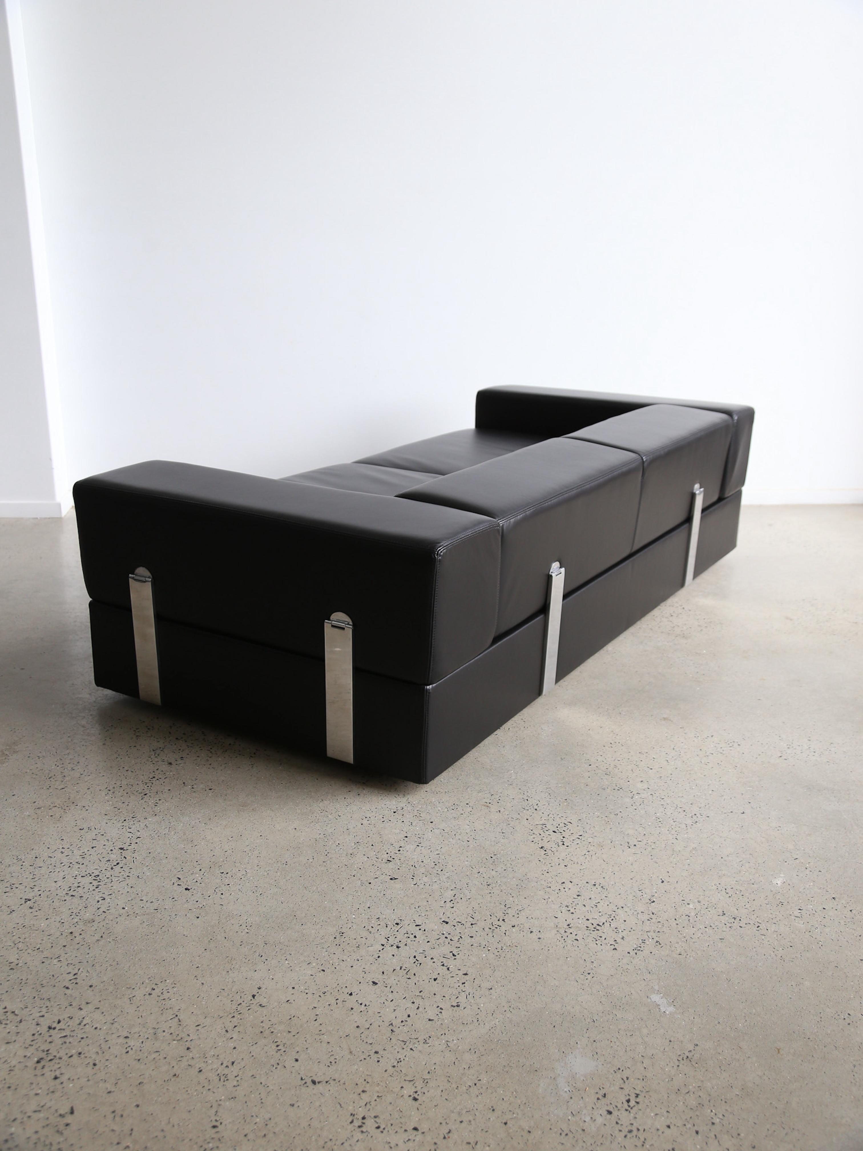 Tito Agnoli for Cinova Canapé lit en cuir noir en vente 1