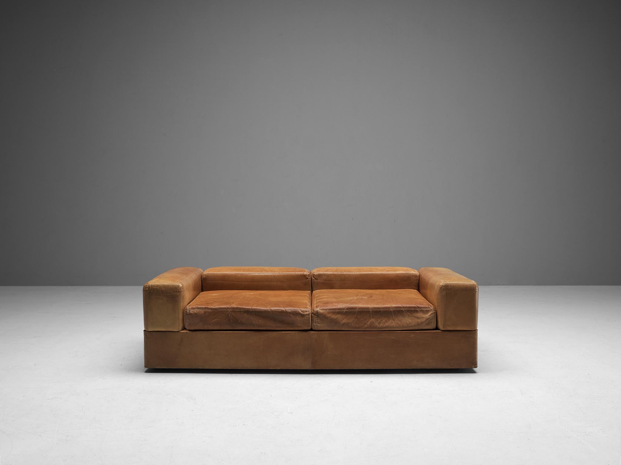 Italian Tito Agnoli for Cinova Daybed Sofa in Cognac Leather  For Sale