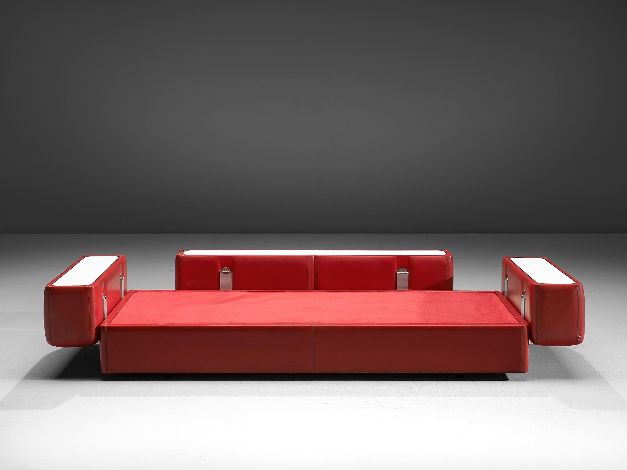 Tito Agnoli for Cinova Daybed Sofa in Red Upholstery In Good Condition For Sale In Waalwijk, NL