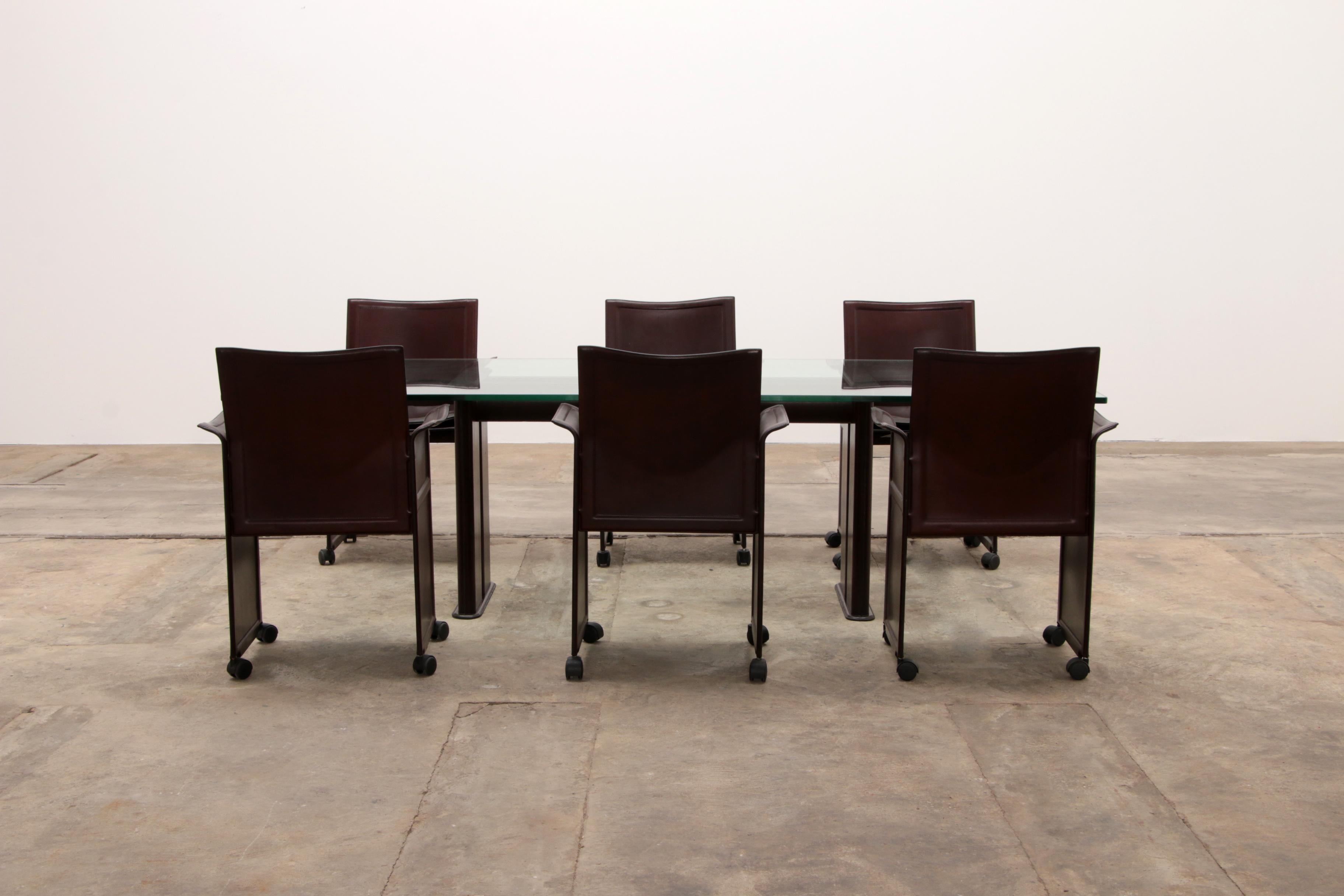 Italian Tito Agnoli for Matteo Grassi Leather Dining Table and Six Chairs For Sale