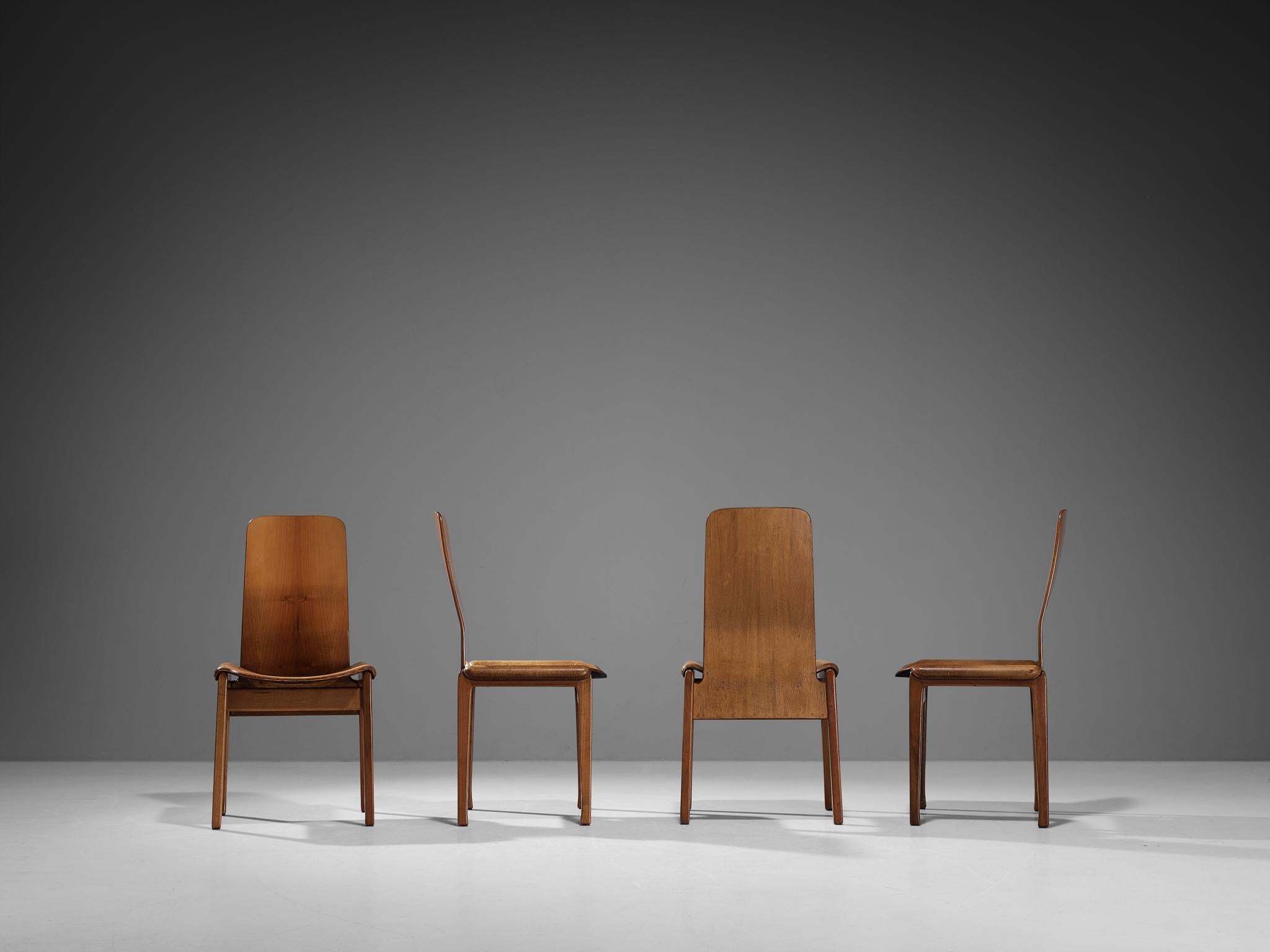 Italian Tito Agnoli for Molteni Set of Four 'Fiorenza' Dining Chairs in Leather & Walnut For Sale